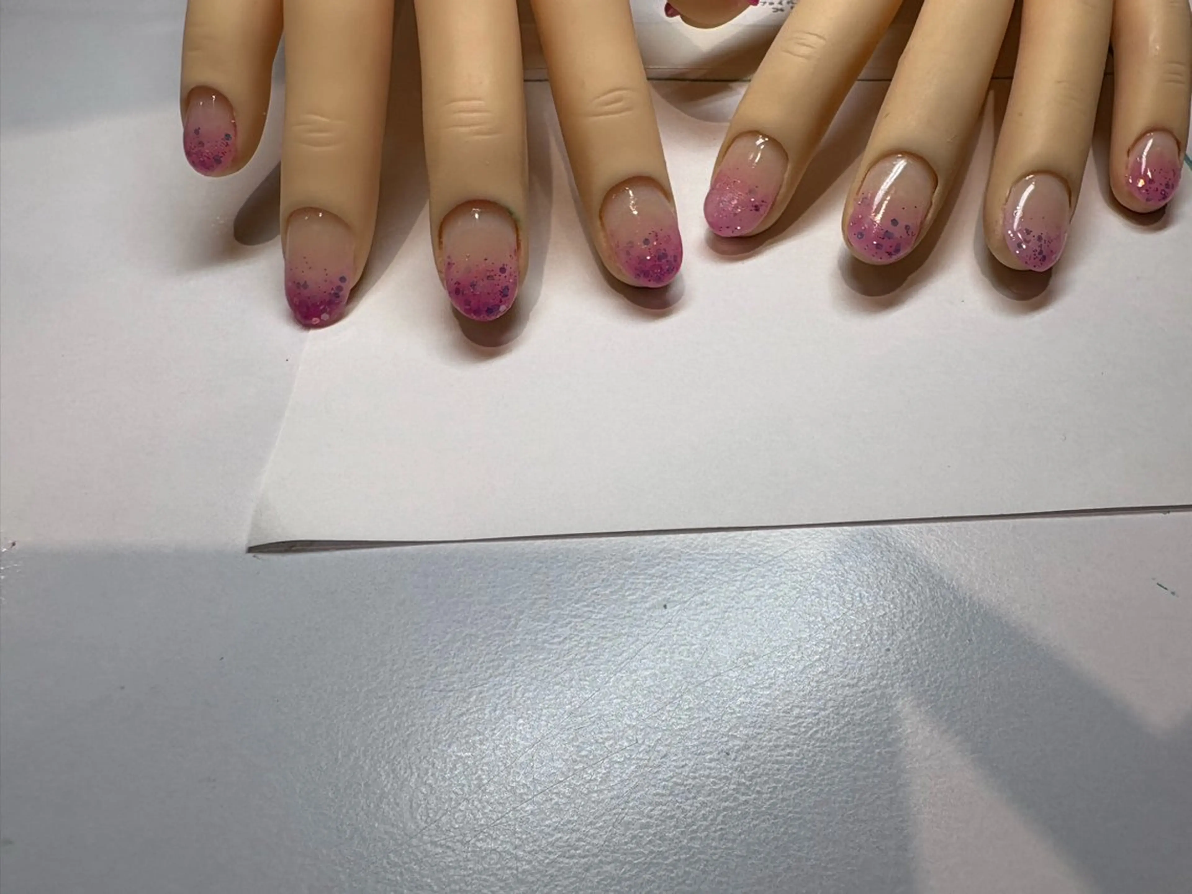 ラメグラデーション（オフあり）の写真