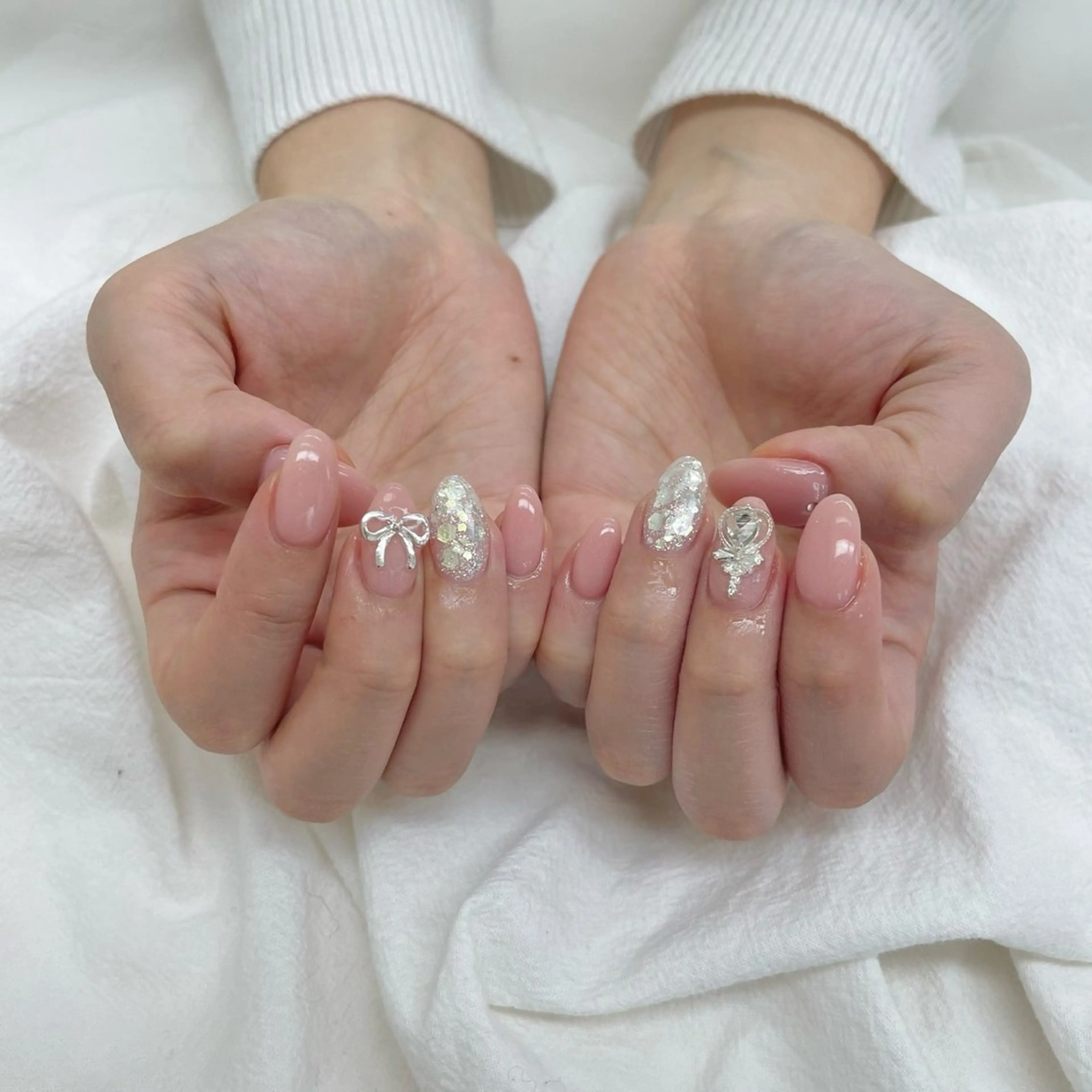 ミディアム ハンドネイル nail jaol池袋店所属・ネイルJaol 池袋のネイルデザイン