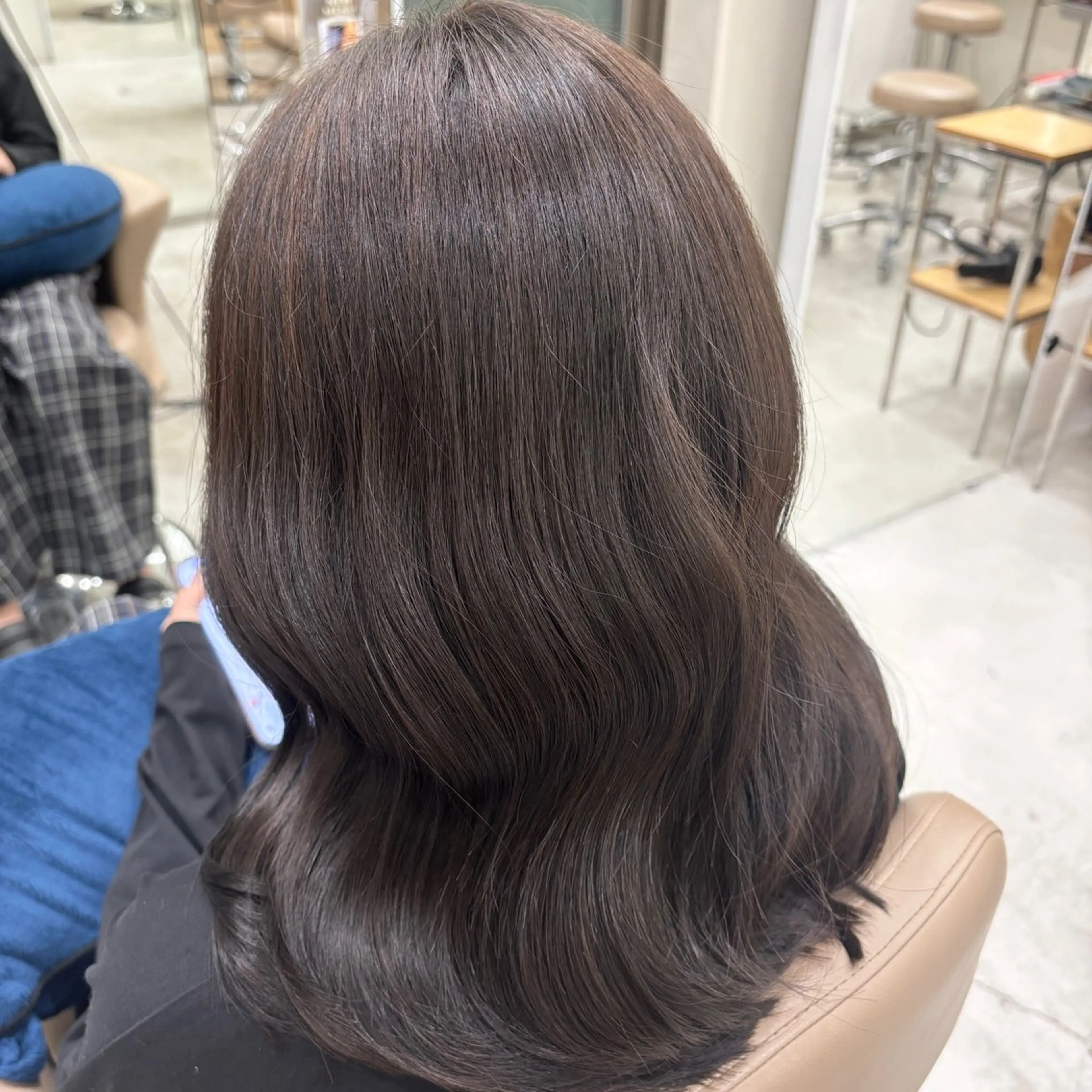 セミロング カラー ヘアカラー rion🪽 /ワンカラーのヘアスタイル
