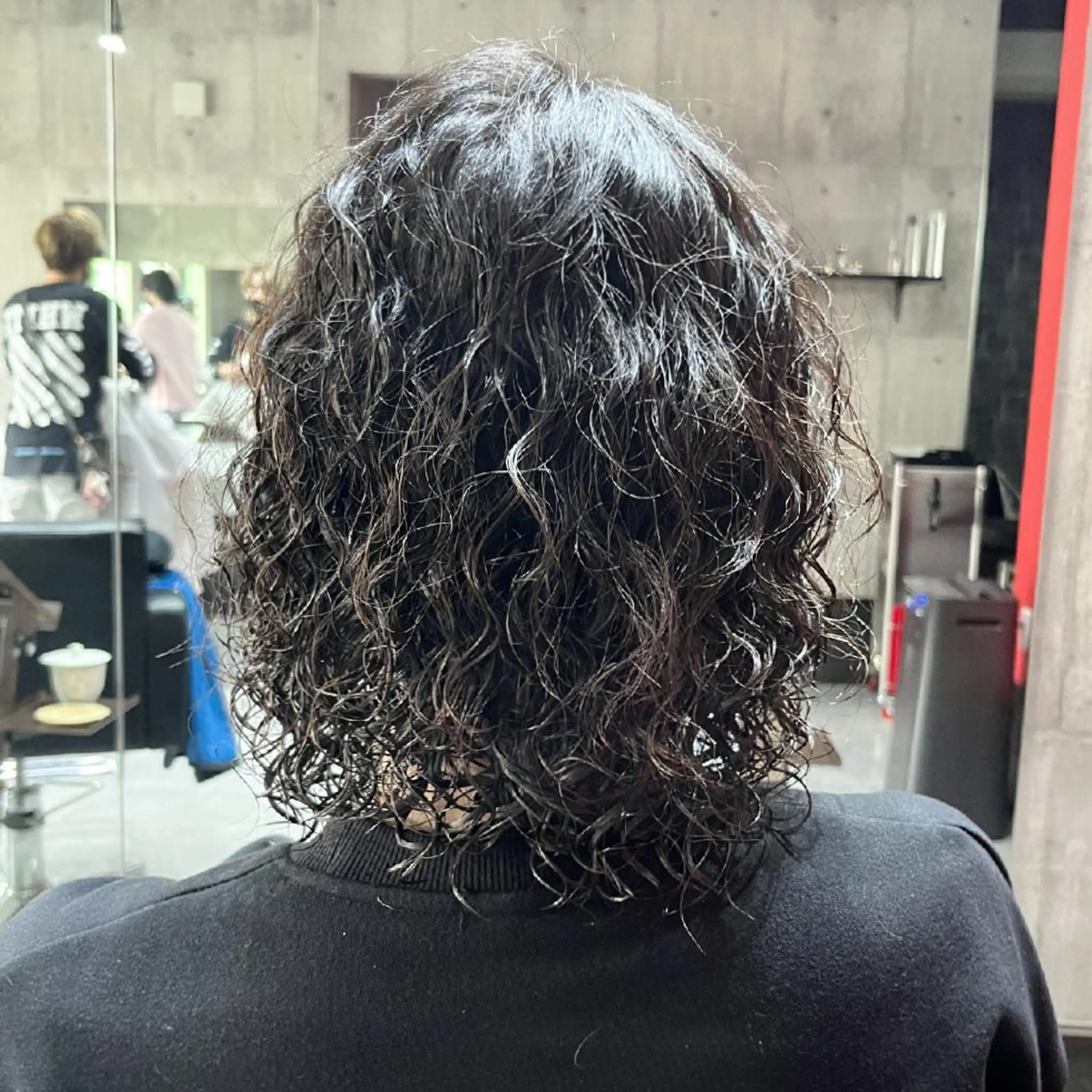 ロング メンズ パーマ 高橋嵐 プラスイズムヴェレンのヘアスタイル
