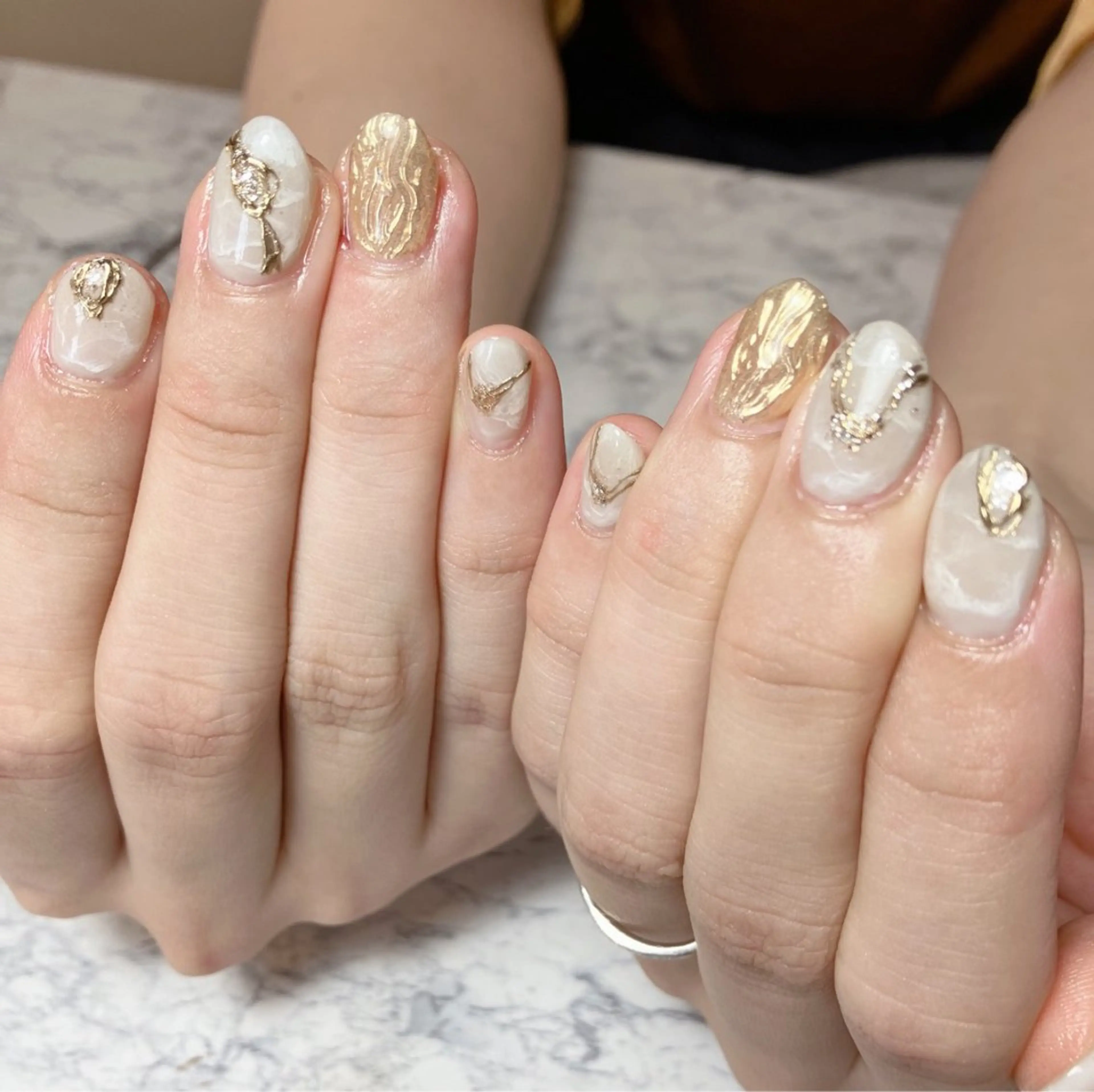 ネイル 持ち込み ハンドネイル 吉川市 ネイルサロンLのネイルデザイン