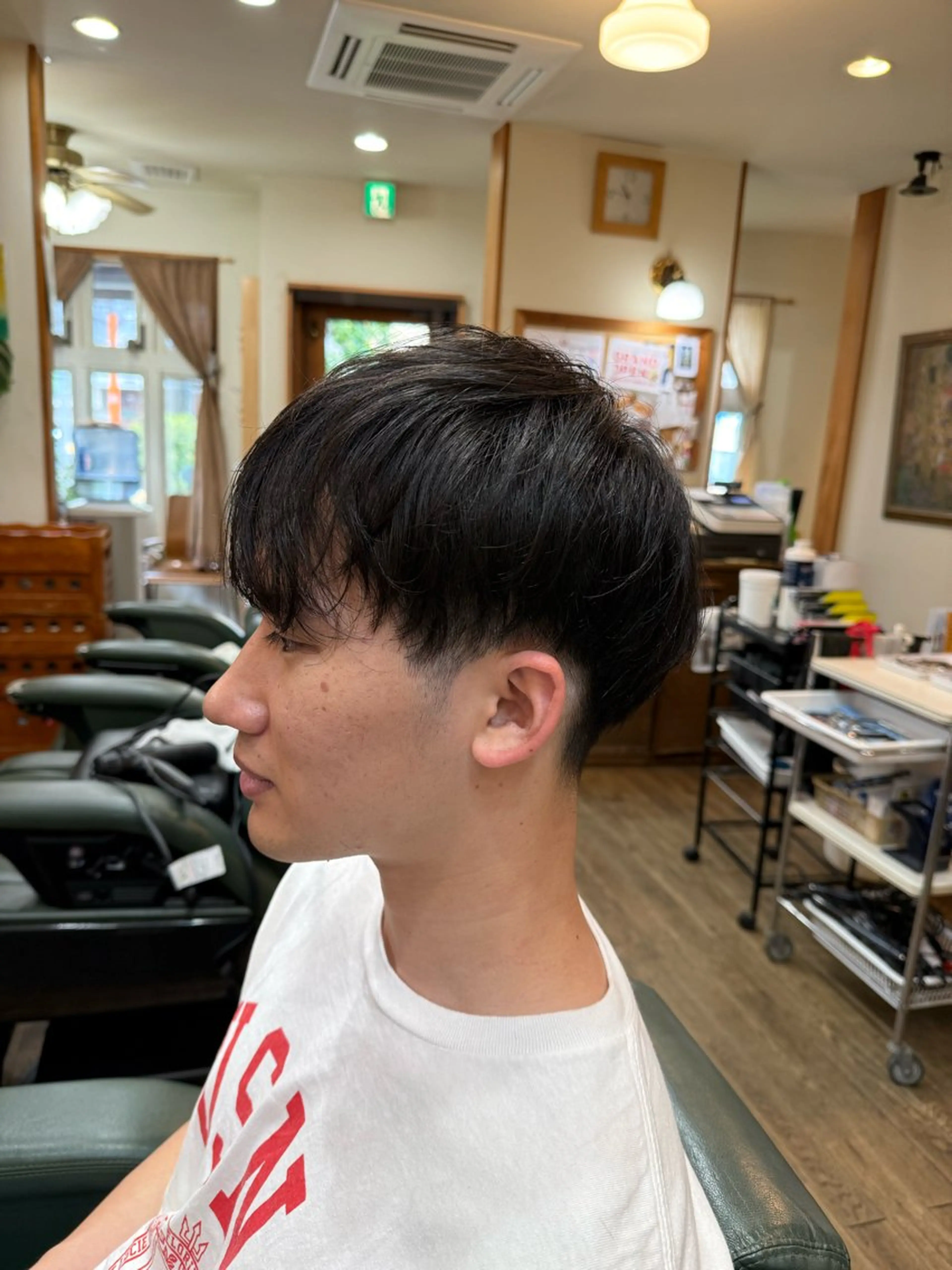 メンズ カット ヘアーサロンマサ所属・安嶋 萌穂のヘアスタイル
