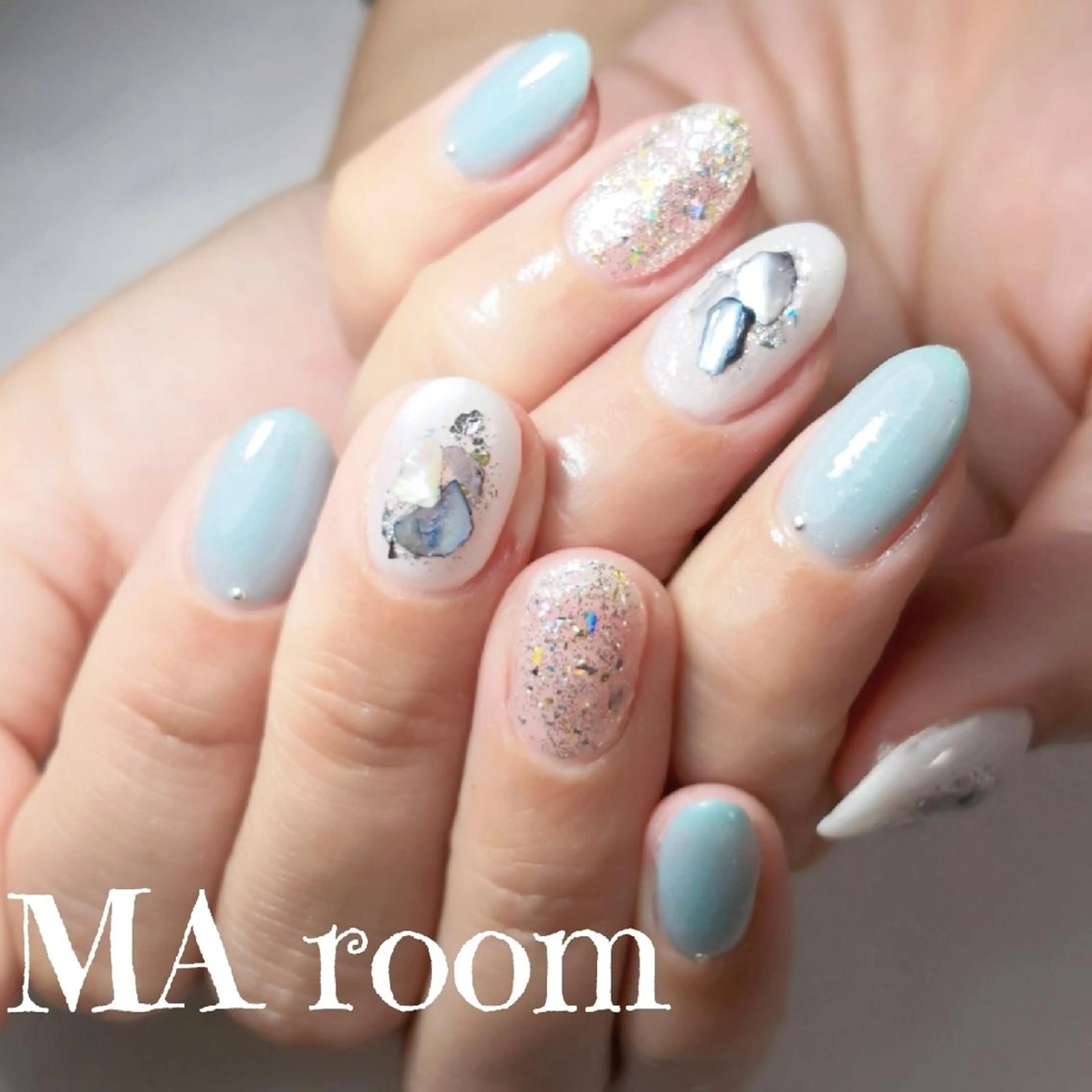 ネイル ＆MERCI所属・&MERCI nail maoのネイルデザイン