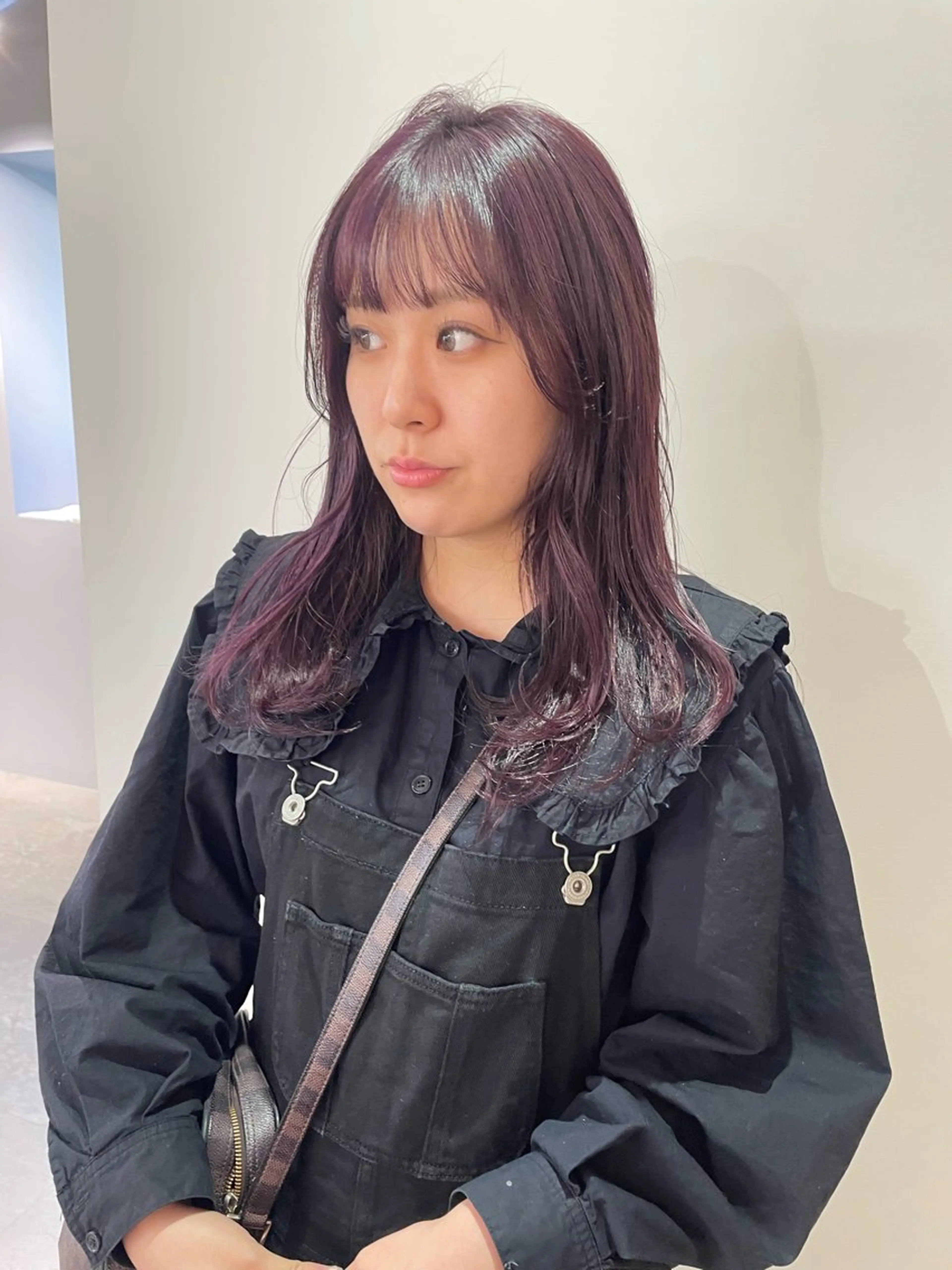 セミロング カラー ラベンダーカラー ピンクカラー ピンクラベンダー ヘアカラー トリートメント MIU/ルーツカラー ボブ/顔周りレイヤーのヘアスタイル