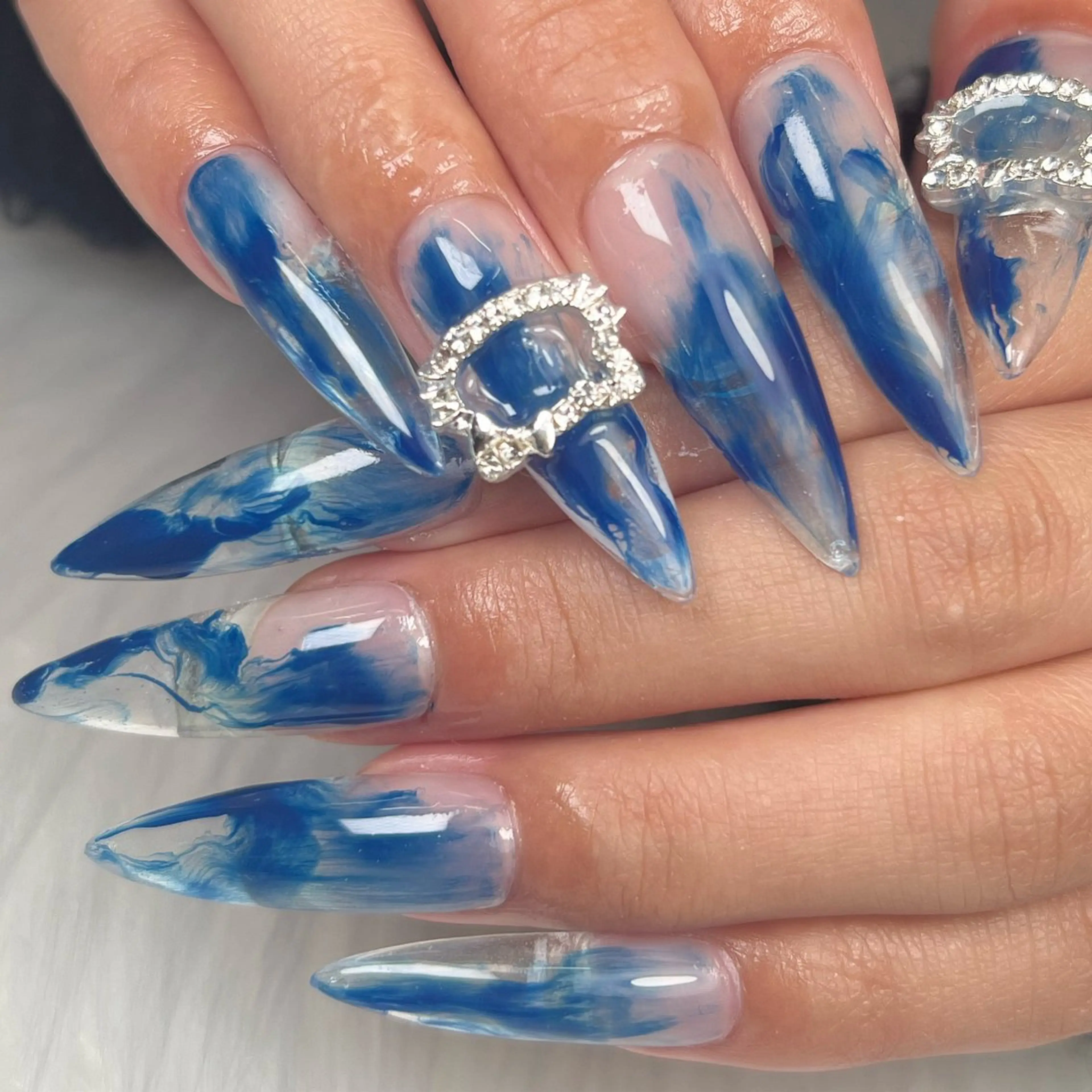 ネイル ハンドネイル Nail Salon L'arc所属・💊大阪/南船場 monica🧠のネイルデザイン