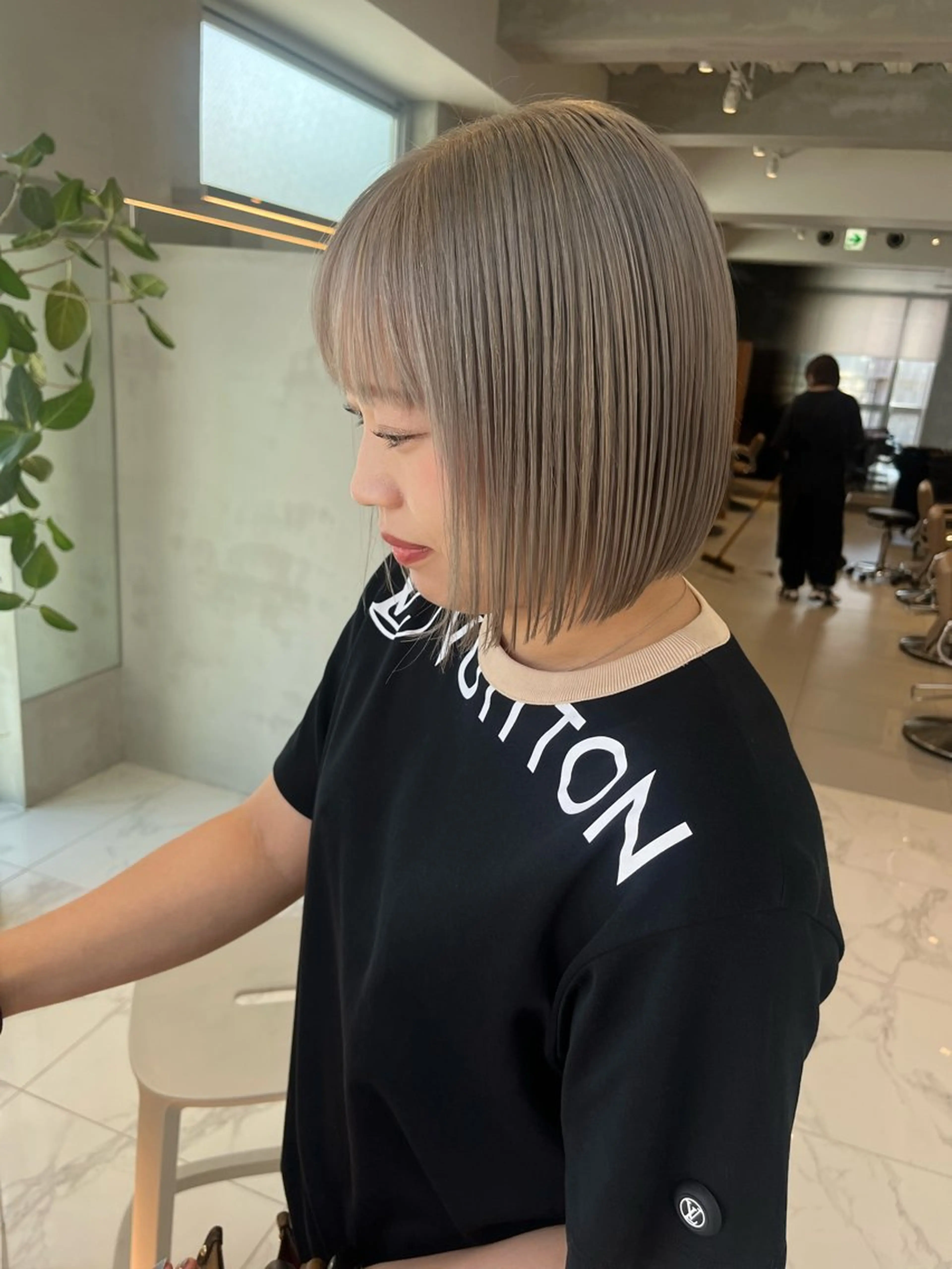 ショート カラー ヘアカラー れんか/透明感/オリ ーブ/ベージュ🤎のヘアスタイル