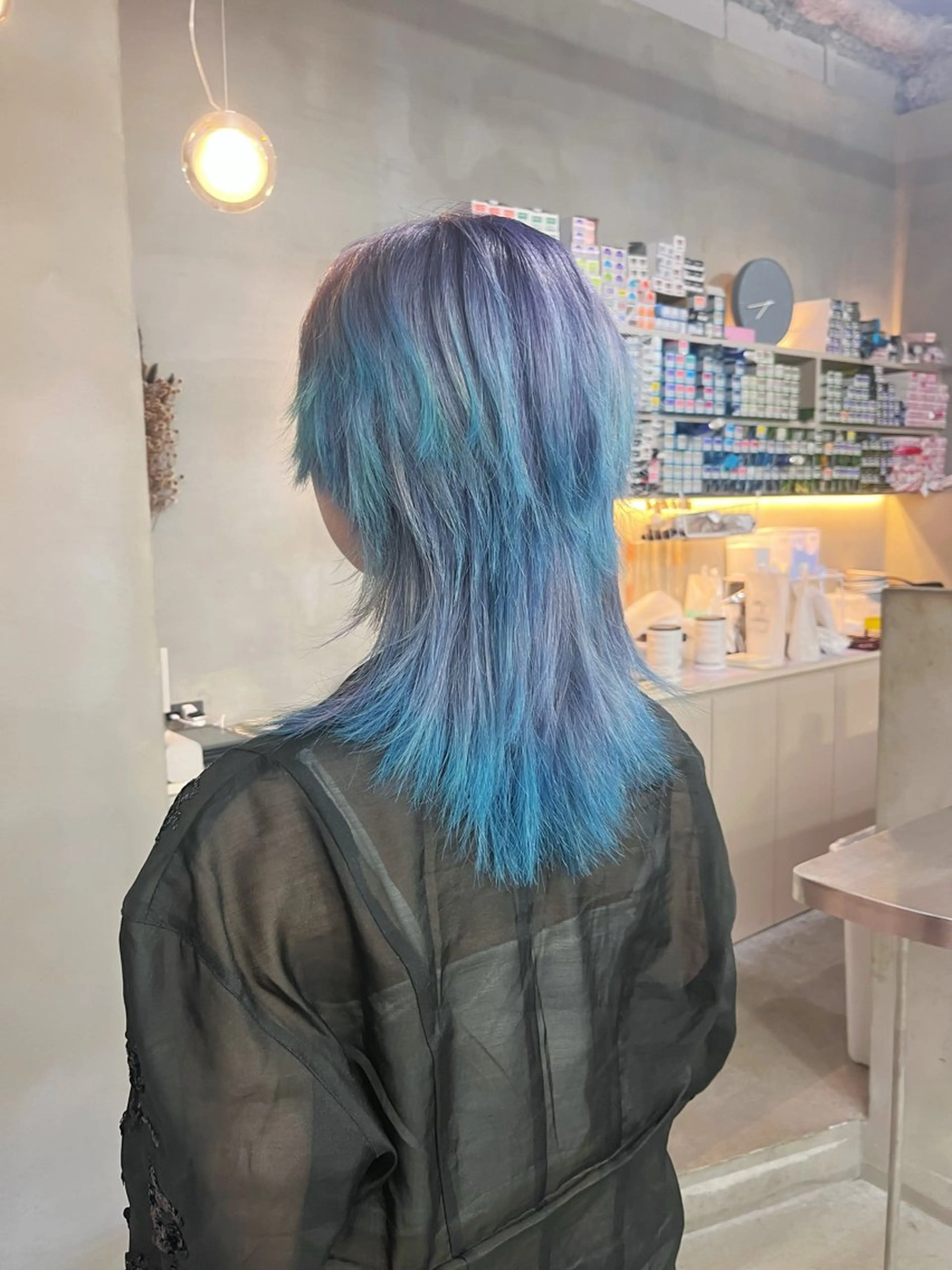 セミロング ウルフカット qulim hair所属・赤座 早紀【qulim】のヘアスタイル