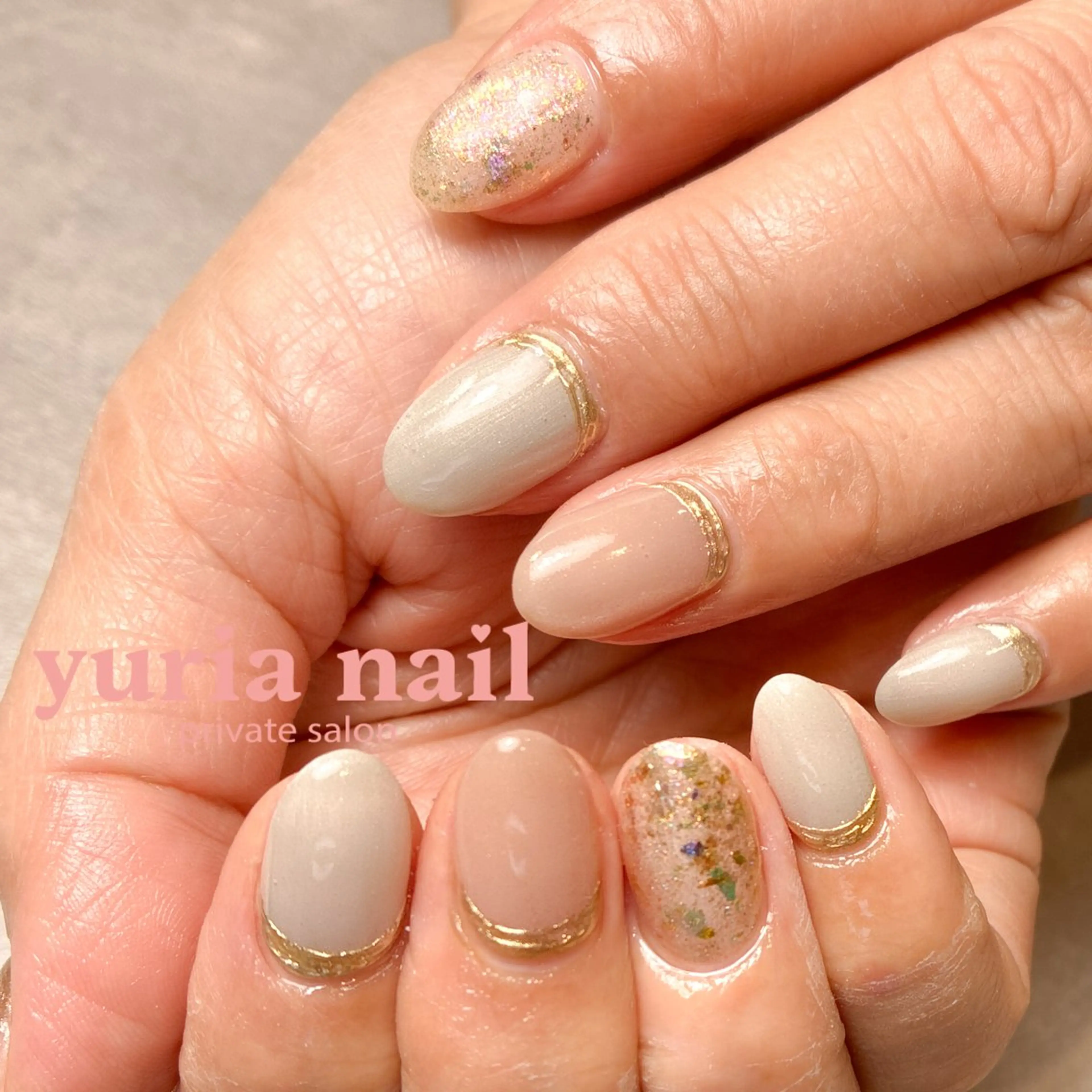 ネイル アートネイル ジェルネイル ゴールド ラメ(グリッター) ハンドネイル 小林 ゆりあのネイルデザイン