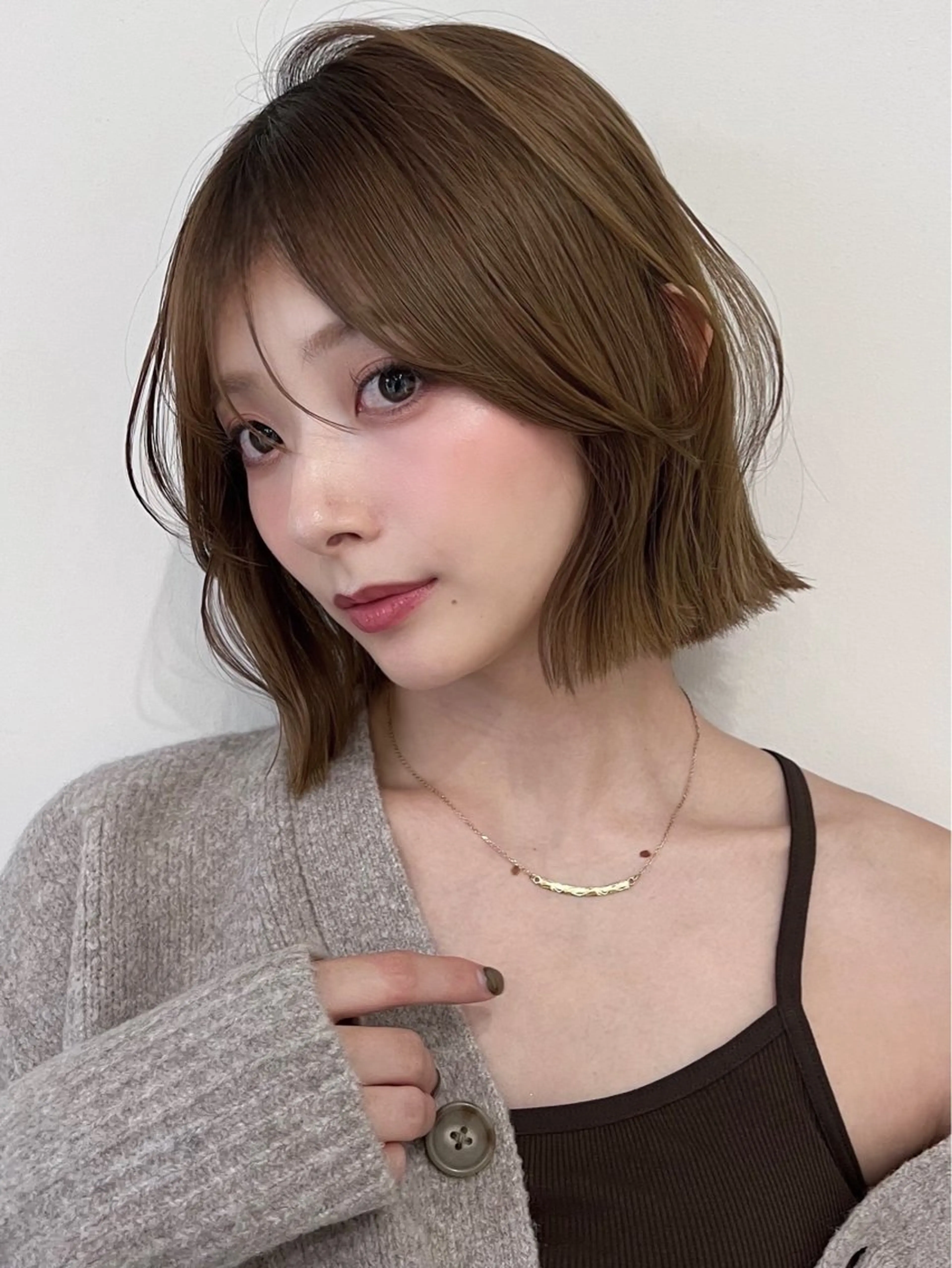 ショート ボブ 透明感ベージュ/ボブ /表参道 yunaのヘアスタイル