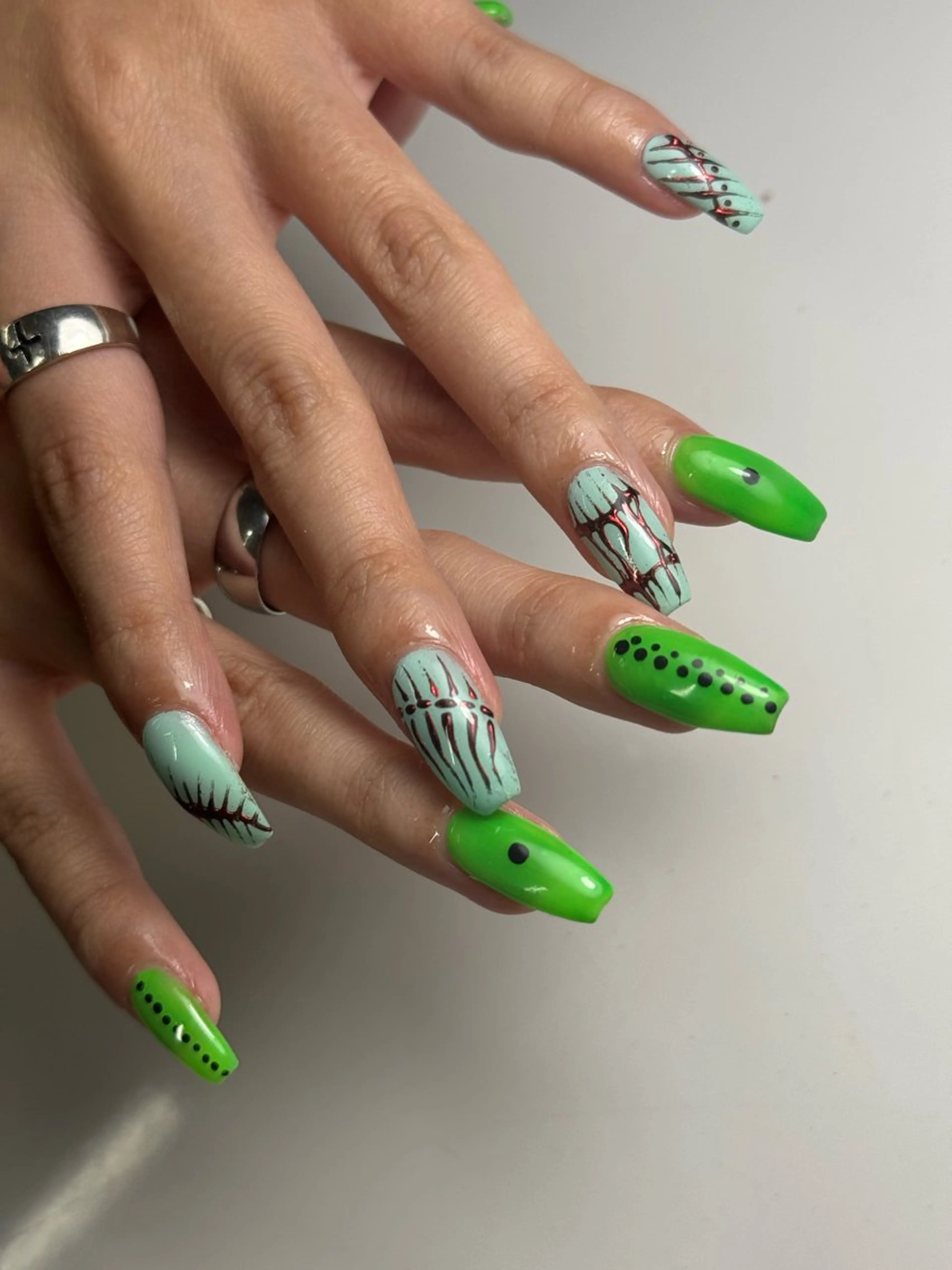 ネイル ハンドネイル Nail Salon L'arc所属・💊大阪/南船場 monica🧠のネイルデザイン