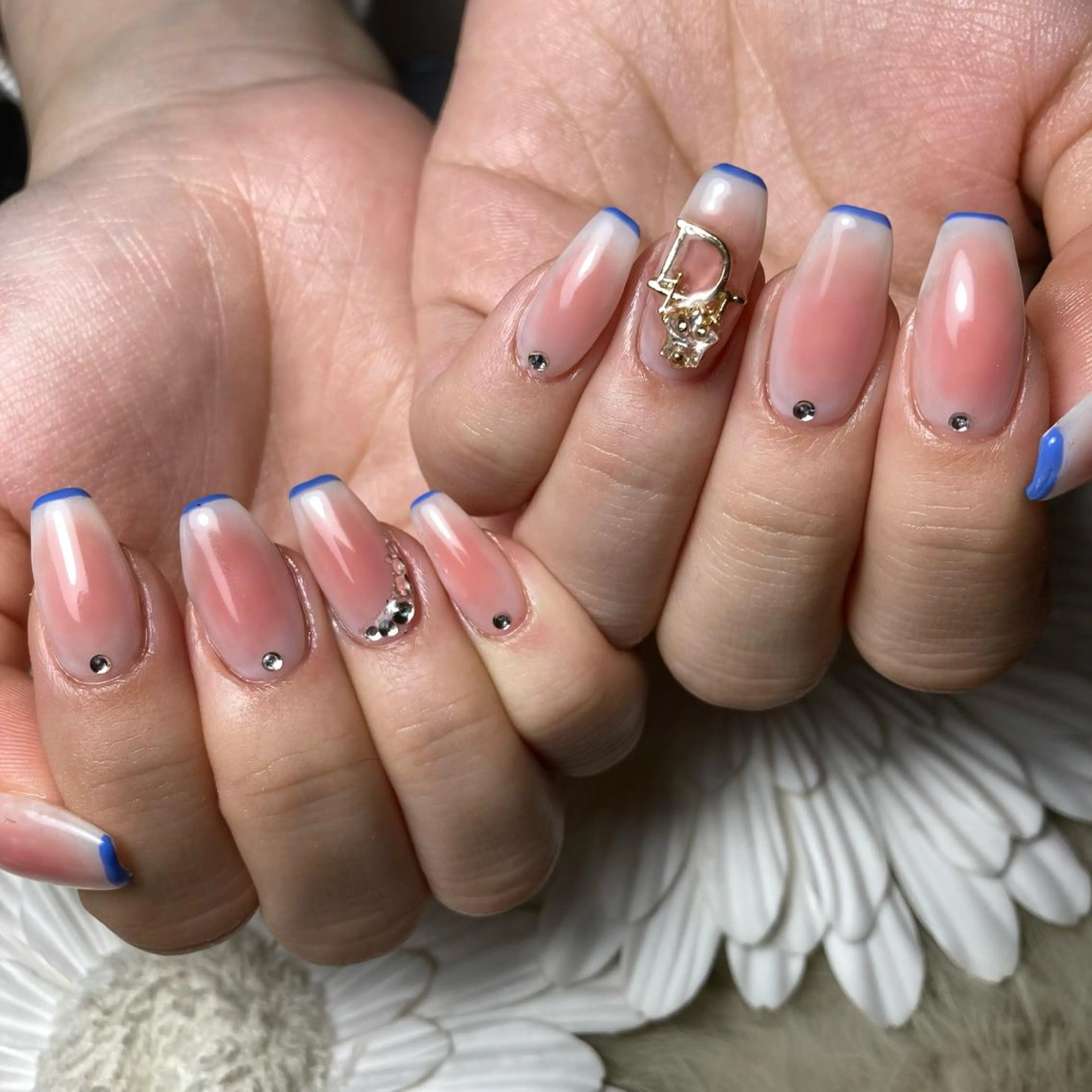 セミロング ネイル Yakko pas á pasのネイルデザイン