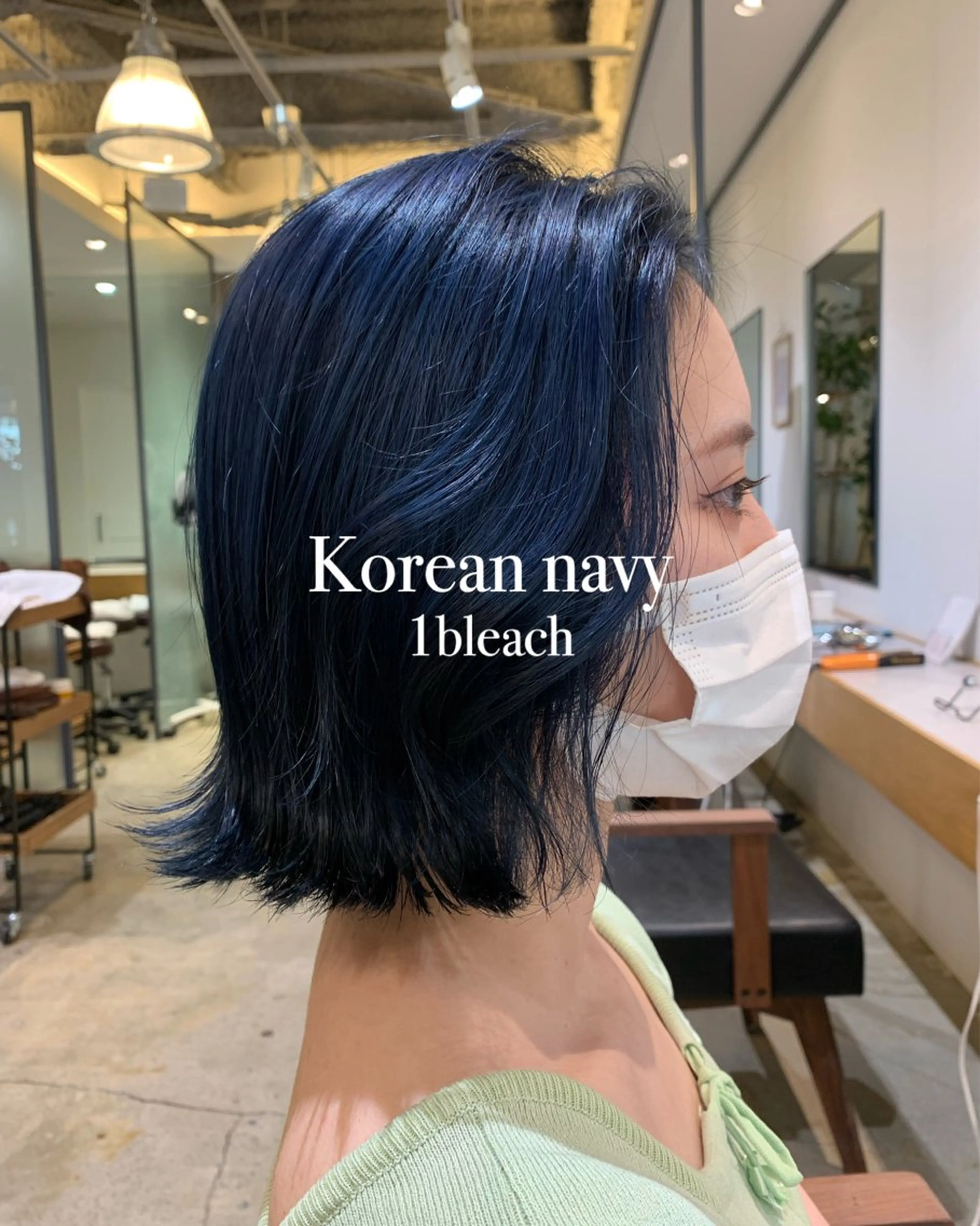 ショート カラー ブリーチ ネイビーカラー ヘアカラー Kana 🍋 ハイトーン【高円寺】のヘアスタイル