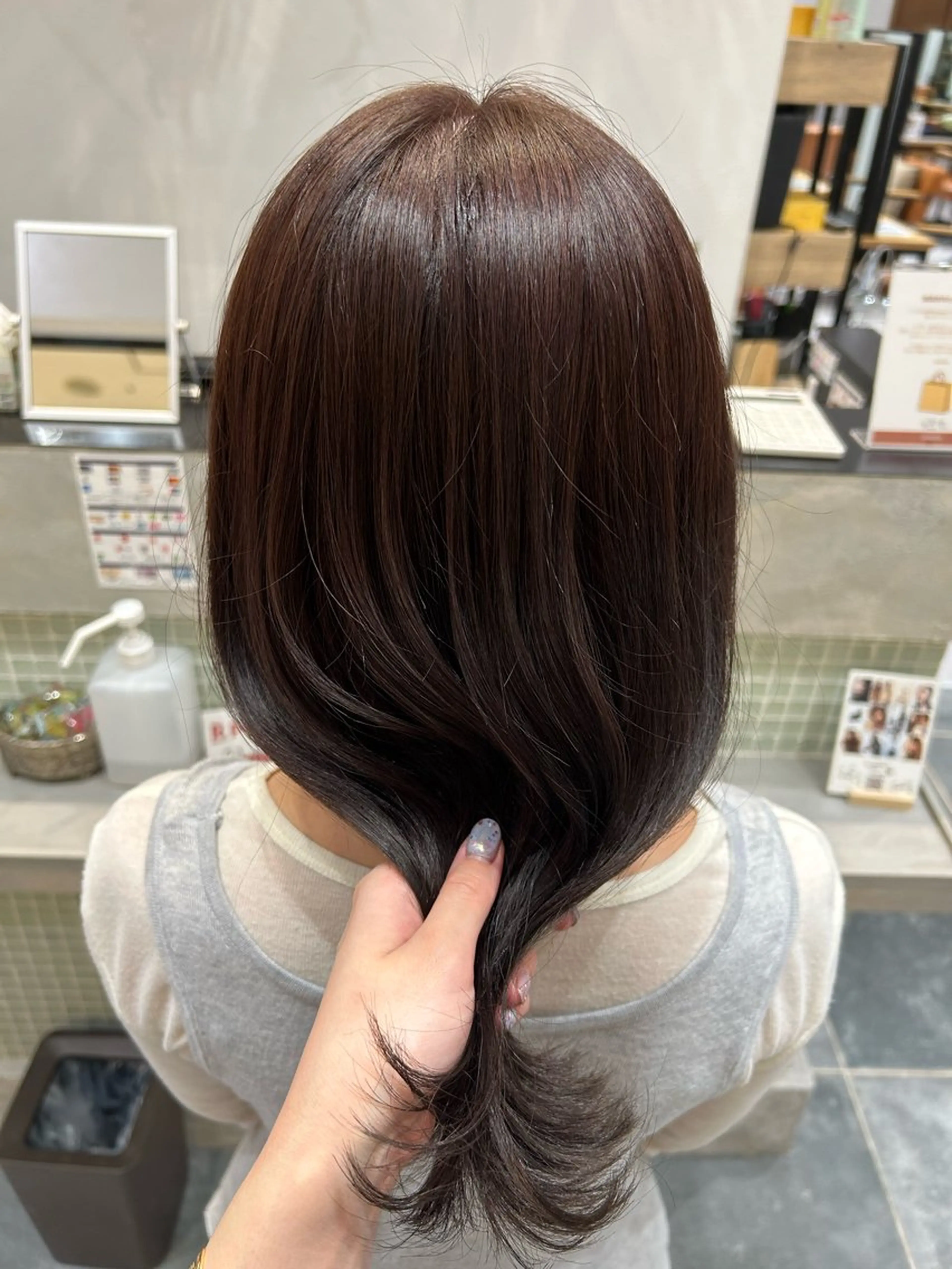 カラー ヘアカラー mikoto暖色🍑 抜け感カラー🪡✨のヘアスタイル