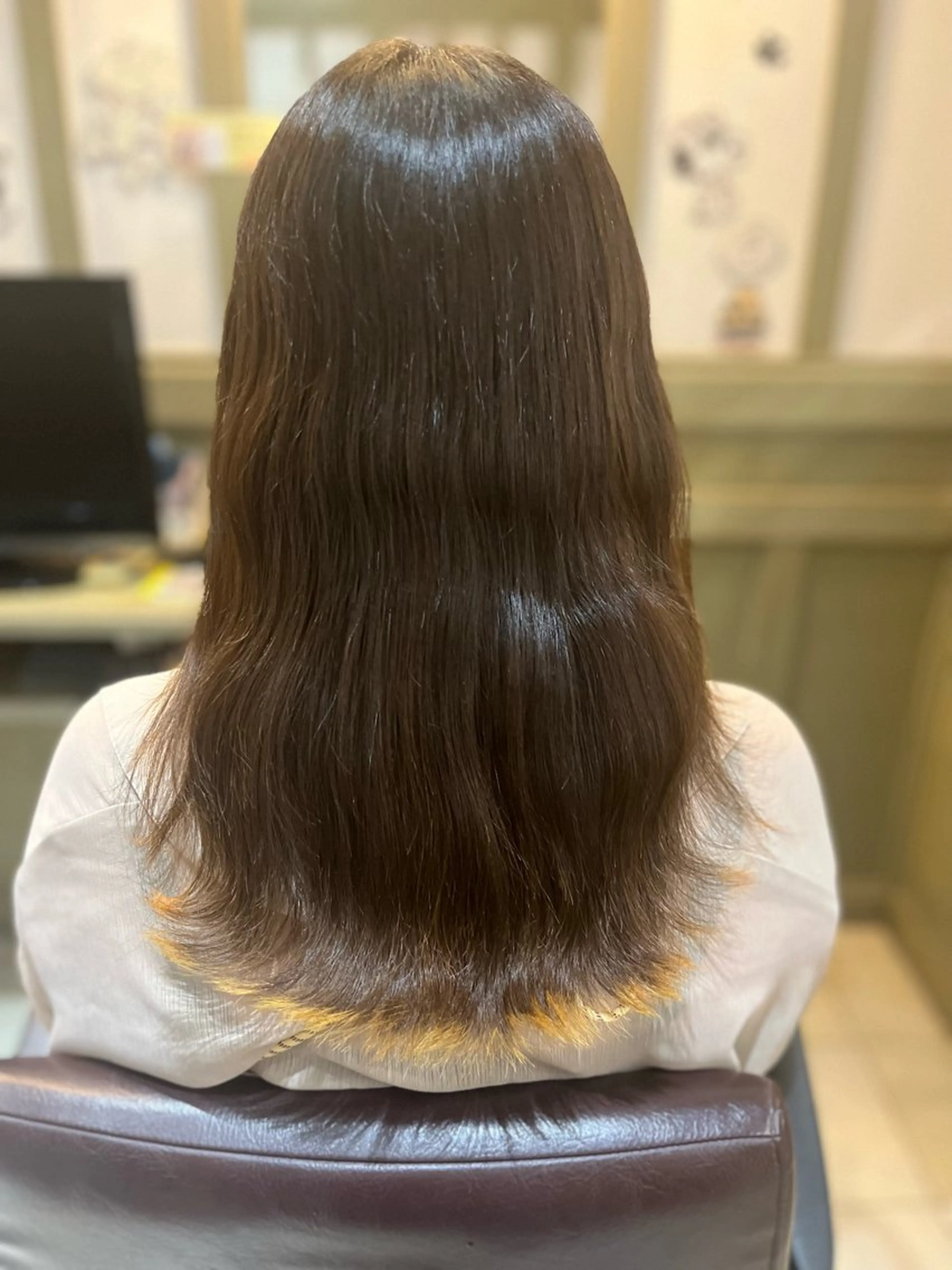 カラー ブリーチ イエローカラー qulim hair所属・赤座 早紀【qulim】のヘアスタイル