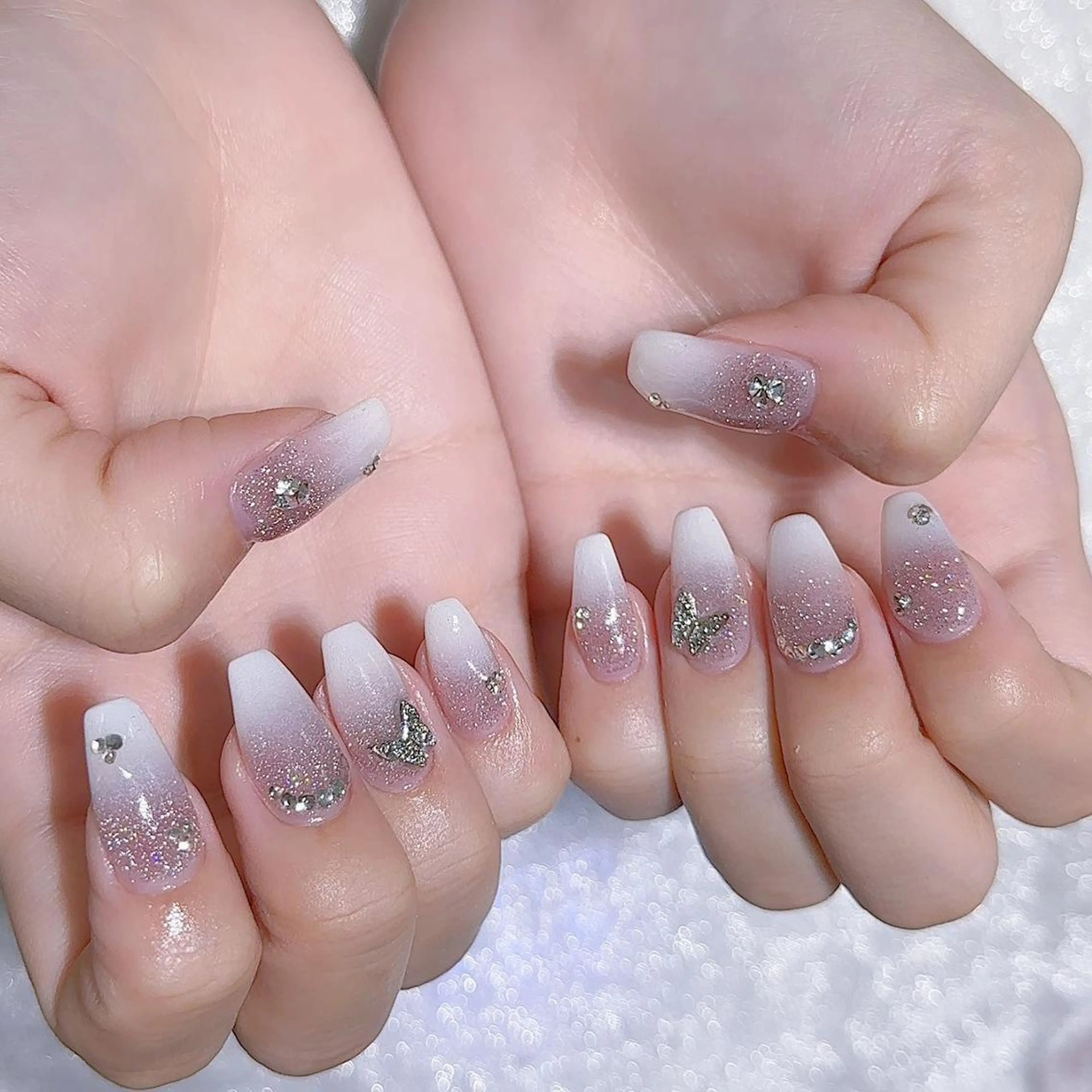 ネイル ハンドネイル Queens momoのネイルデザイン