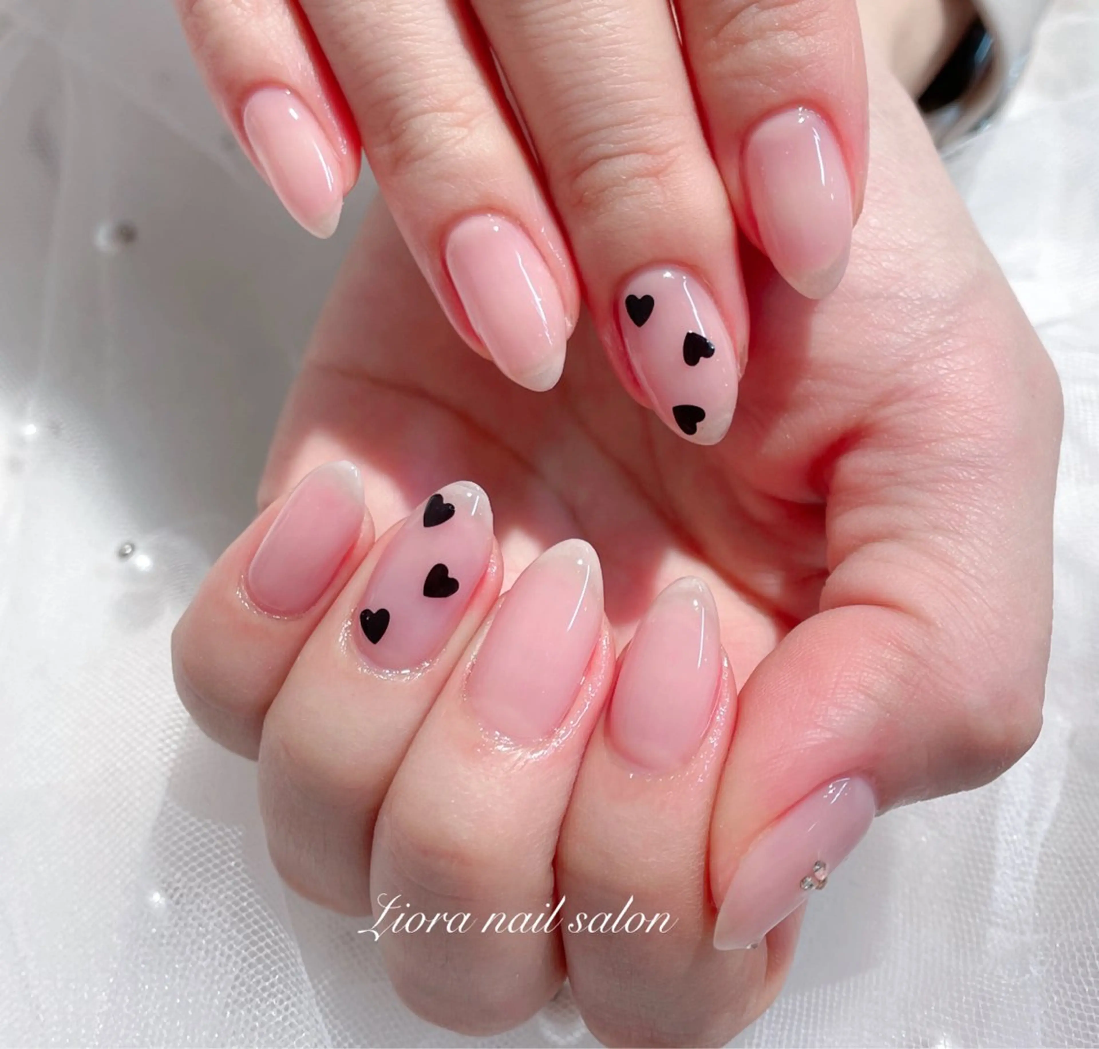 ネイル アートネイル フレンチネイル ジェルネイル ガーリー グラデーション ハンドネイル Liora ネイルサロン所属・Liora nail salonのネイルデザイン