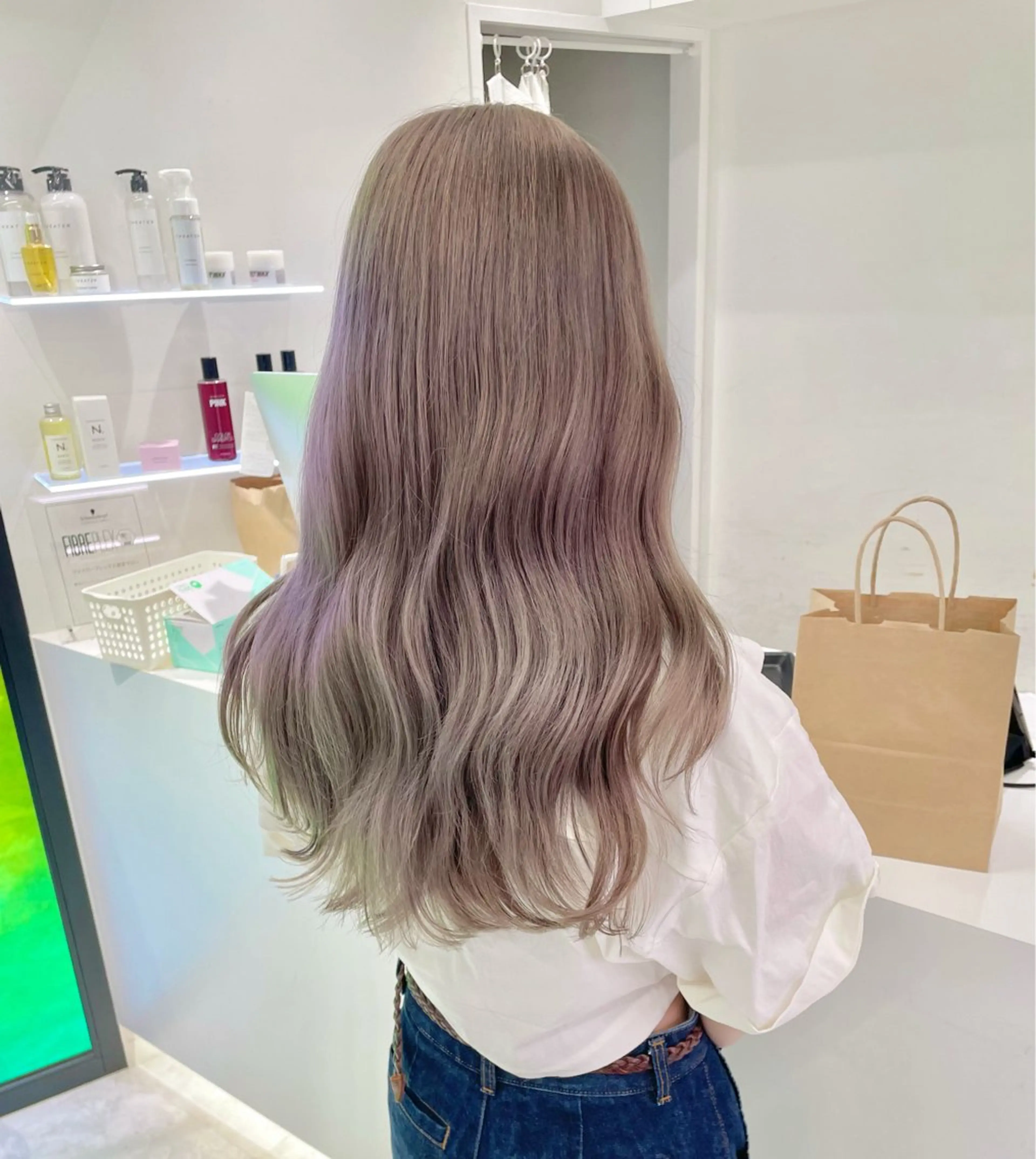 ロング カラー ヘアカラー トリートメント ヘアセット 似合わせハイトーン♡ みつきのヘアスタイル