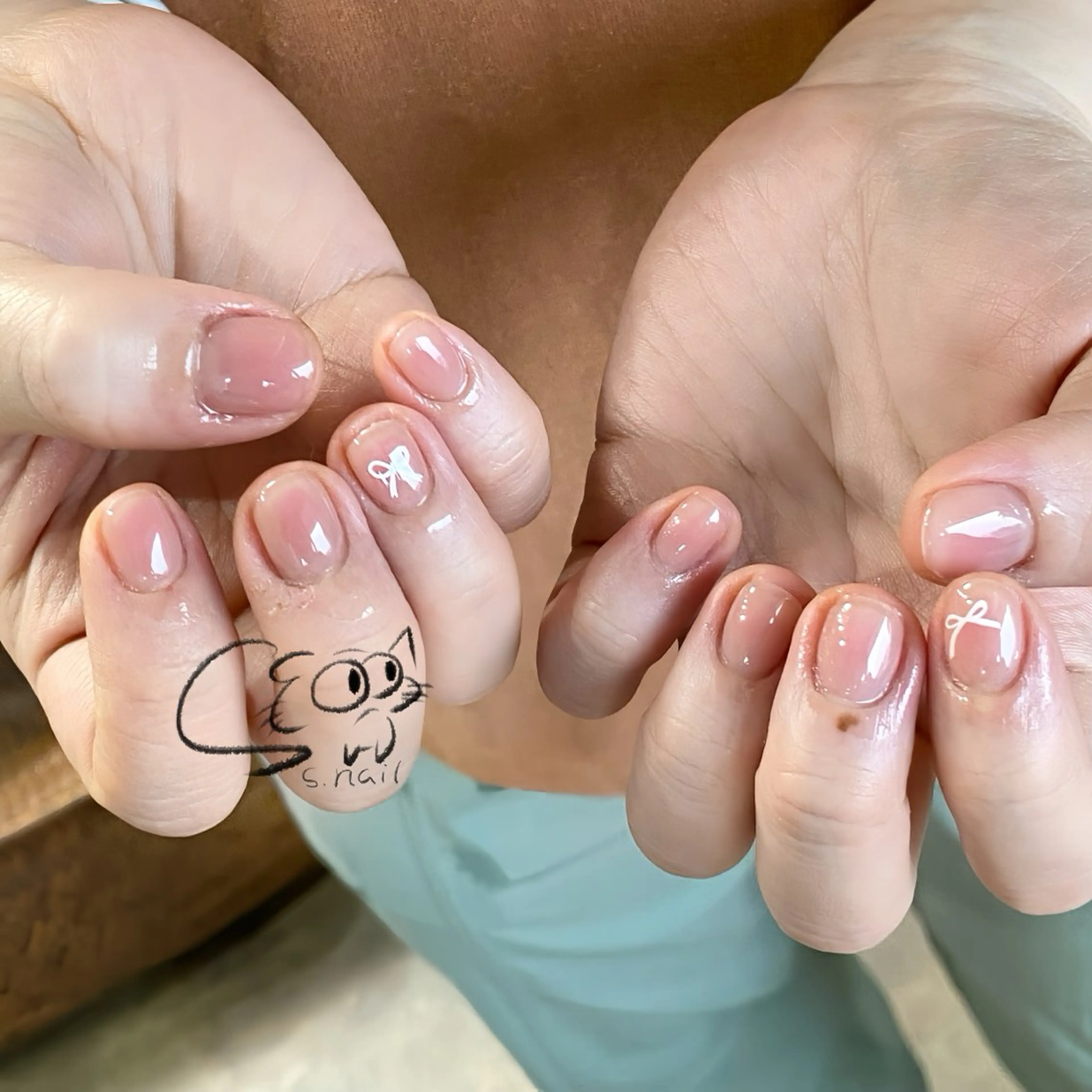 ネイル チークネイル フレンチネイル グラデーション マグネットネイル ワンカラーネイル ハンドネイル S.nail所属・S.nail _のネイルデザイン