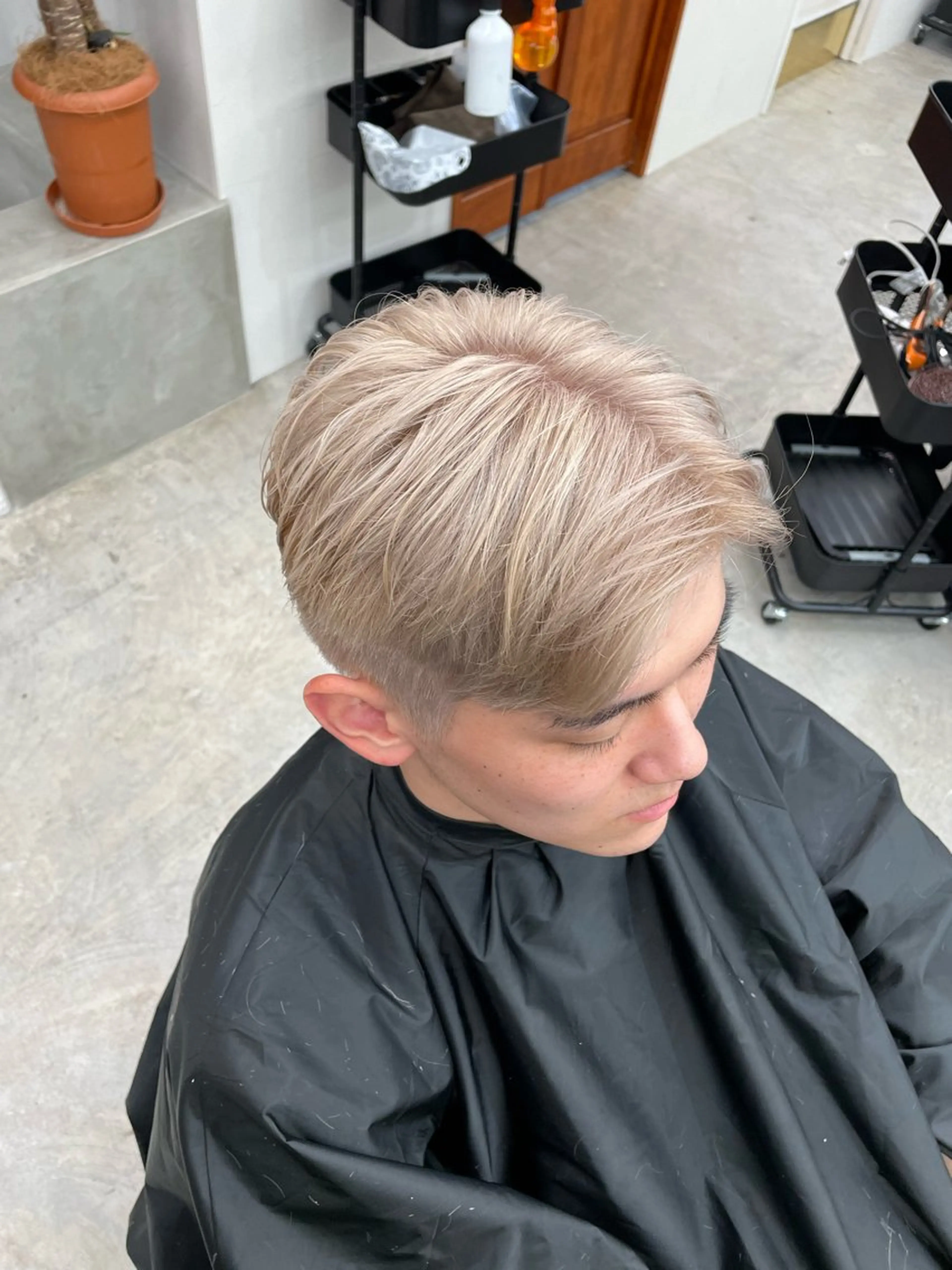 カラー メンズ ヘアカラー 🪐Men's🪐 ニュアンス/リョウガのヘアスタイル