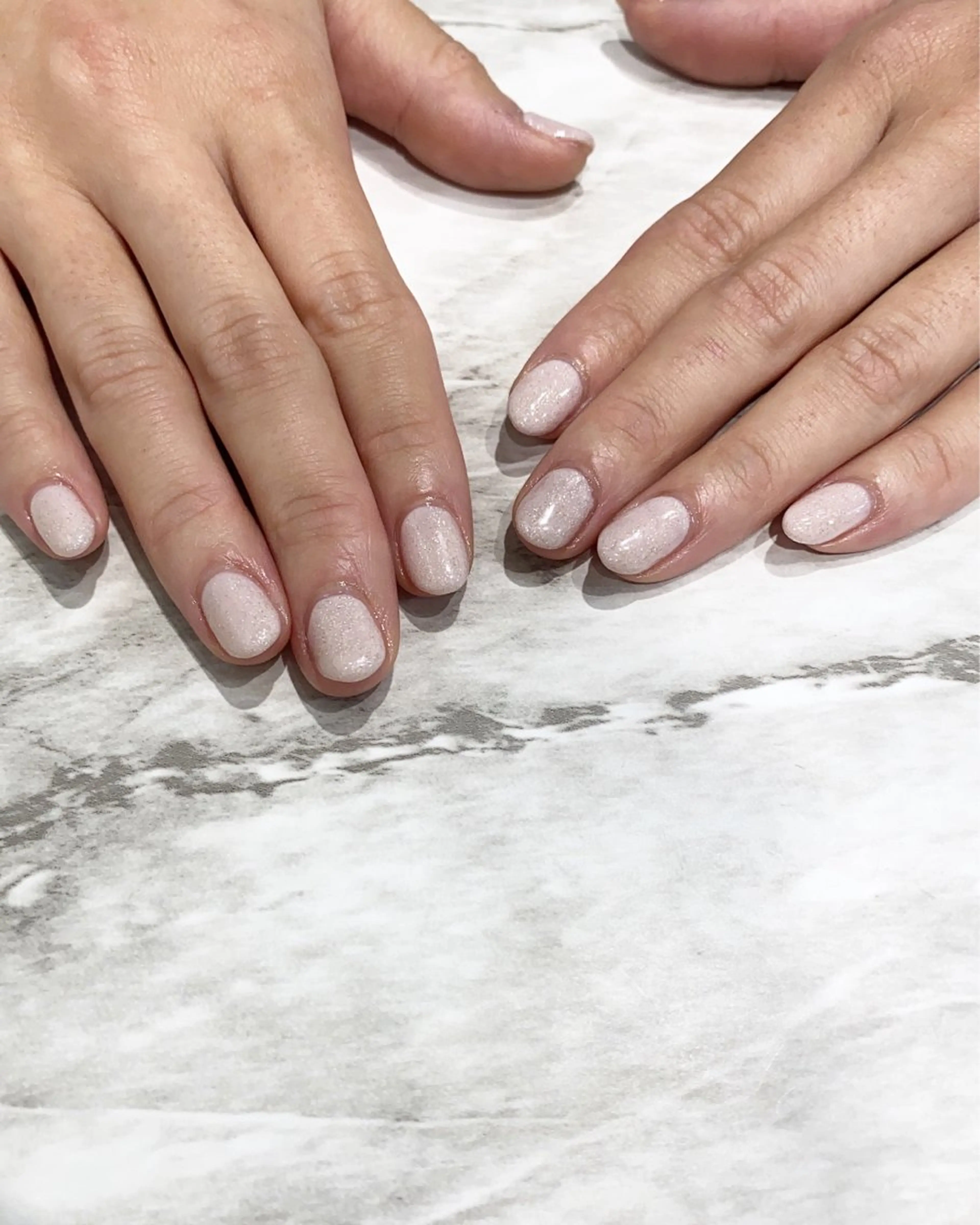 ネイル ラメ(グリッター) ぷっくりネイル ハンドネイル フットネイル ハンドケア nail salon  AlgeTy所属・✴︎:.｡. MAKI.｡.:✴︎のネイルデザイン