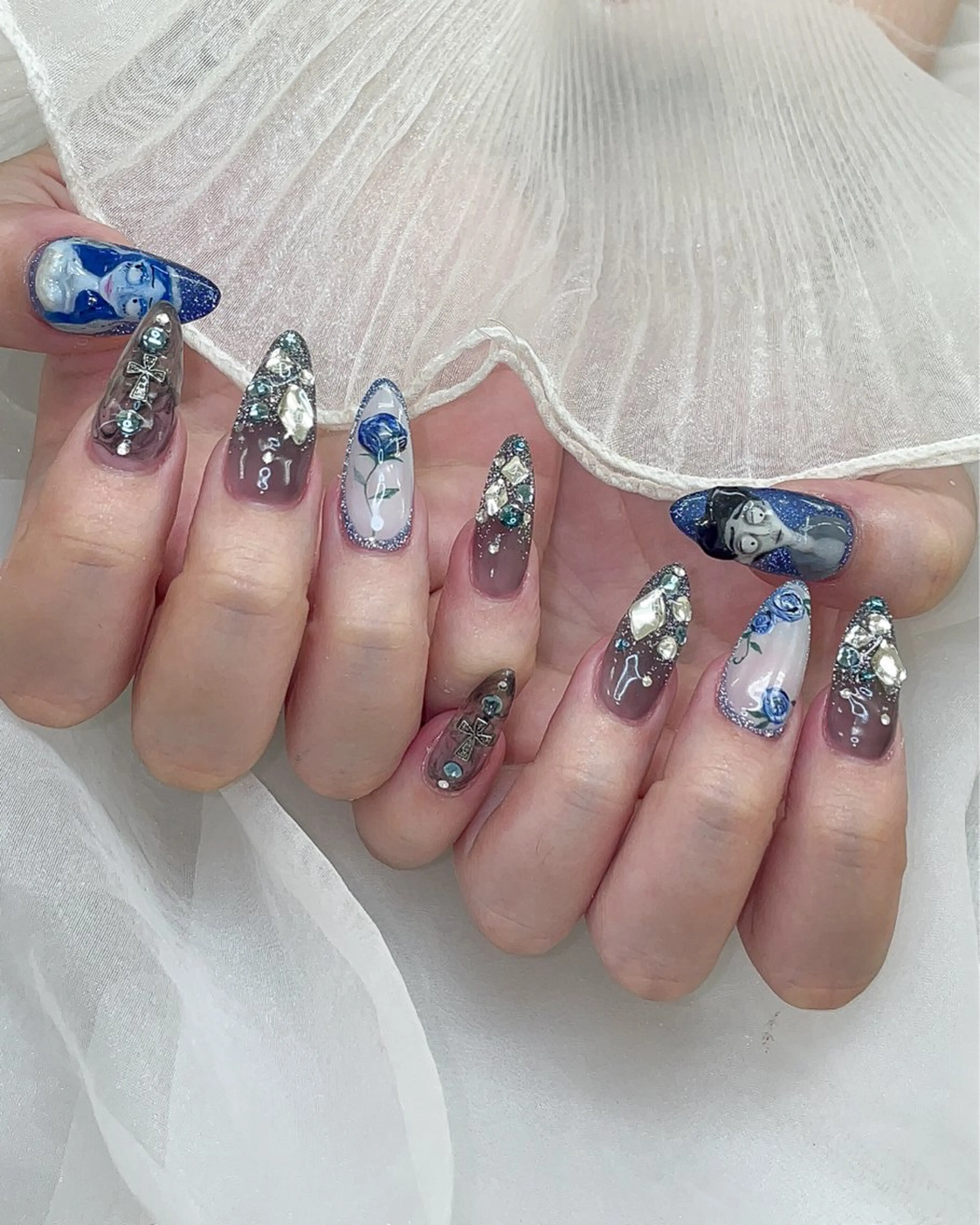 ネイル ハンドネイル 五十嵐 美智のネイルデザイン