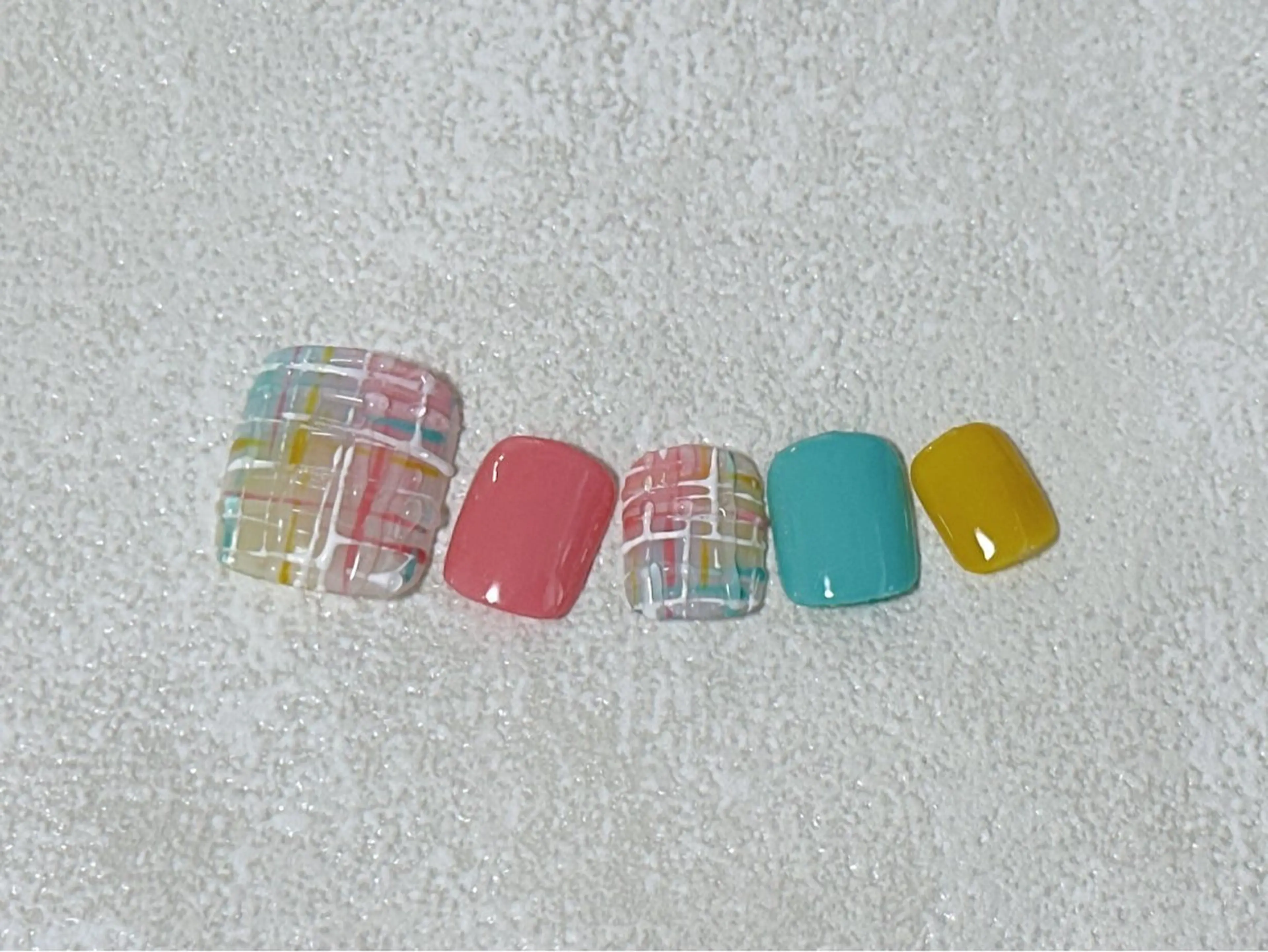 ネイル フットネイル ジェルネイル パラジェル 夏ネイル フットネイル kiki nail 二子玉川のネイルデザイン