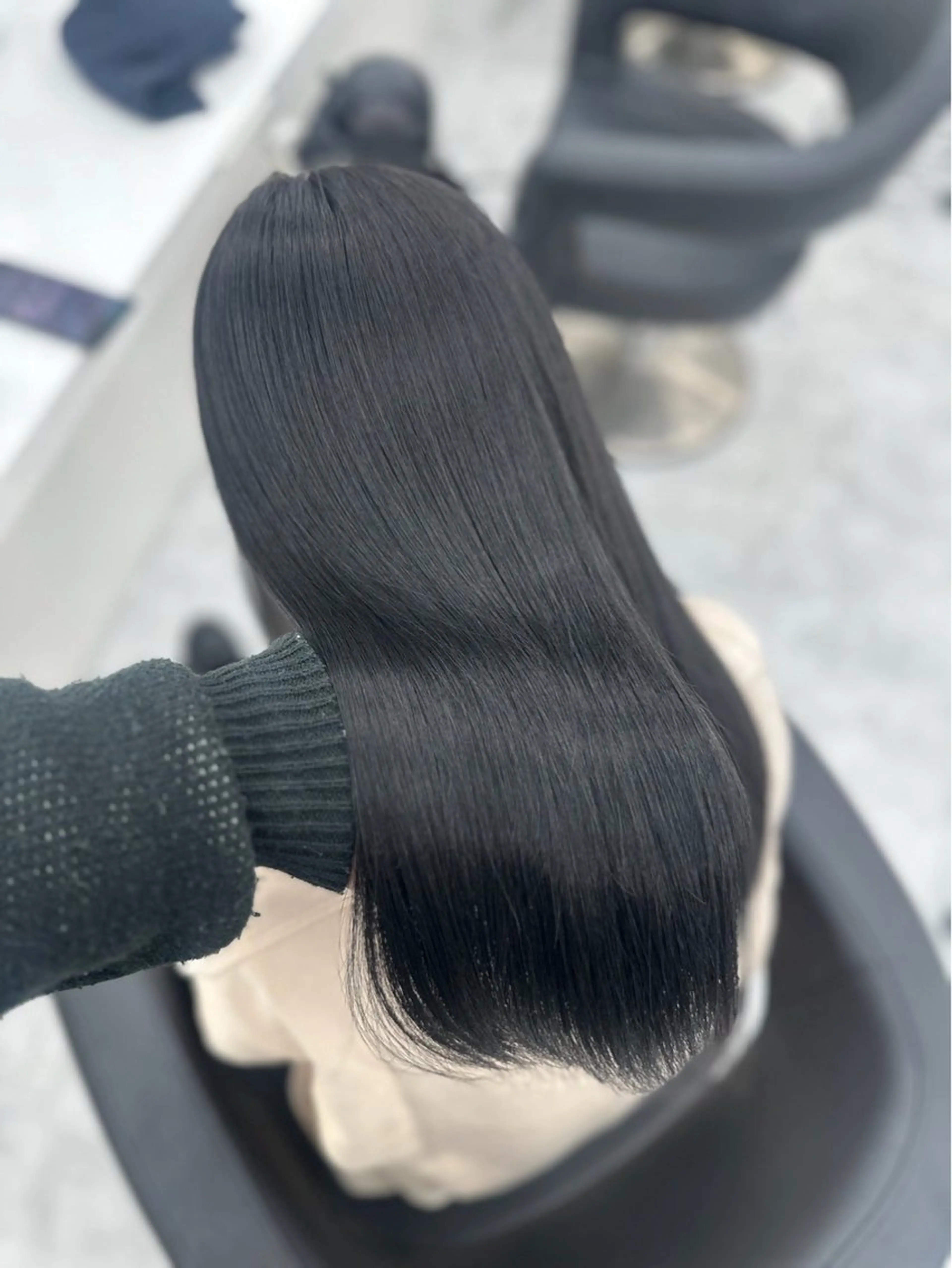 カラー 🩶niina 暗髪韓国系カラー🩶のヘアスタイル