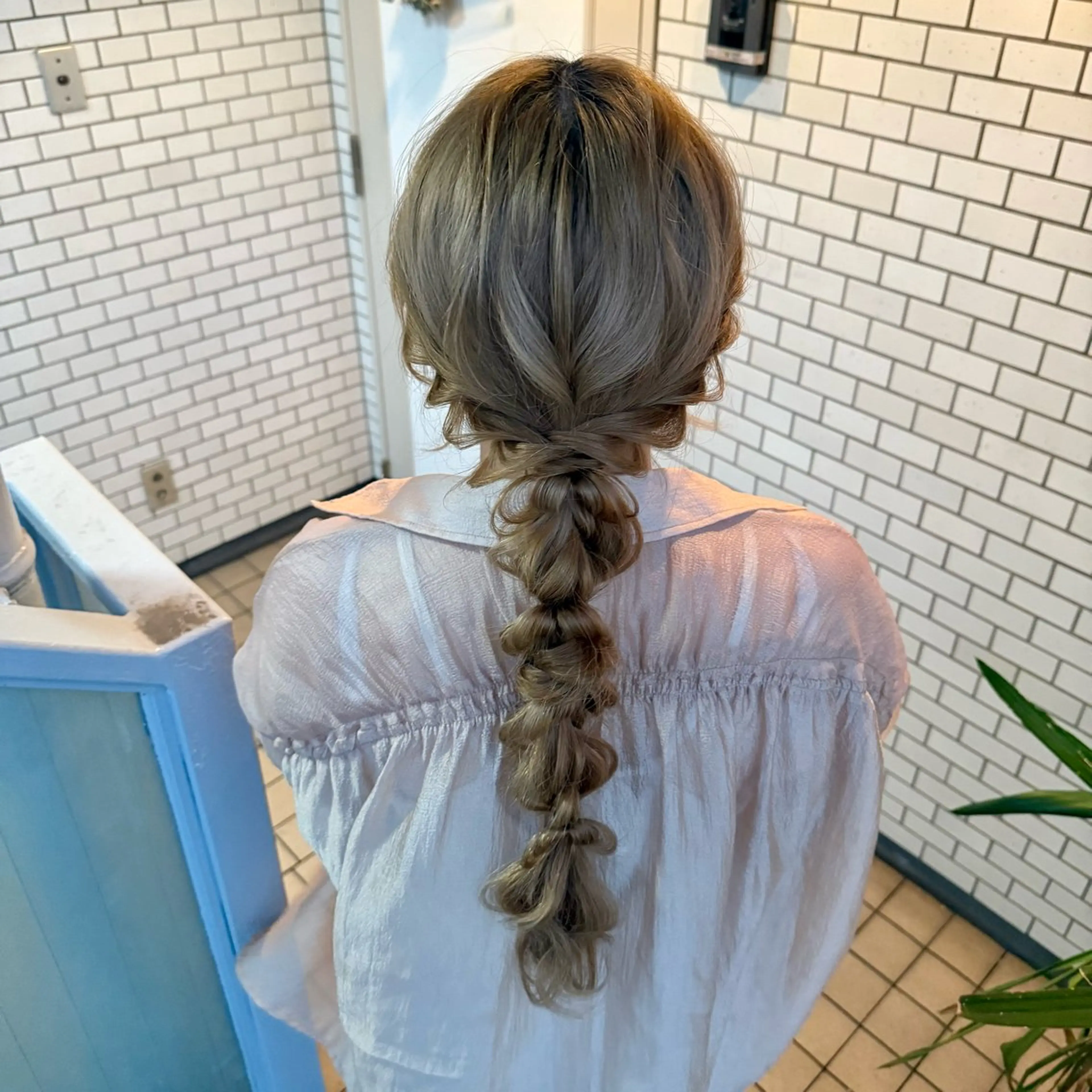 ロング ヘアアレンジ 成人式 ハーフアップ 結婚式・ブライダル 卒業式のヘアスタイル ヘアセット 褒められヘアメイク /‎ボブ女子🐶みおのヘアスタイル