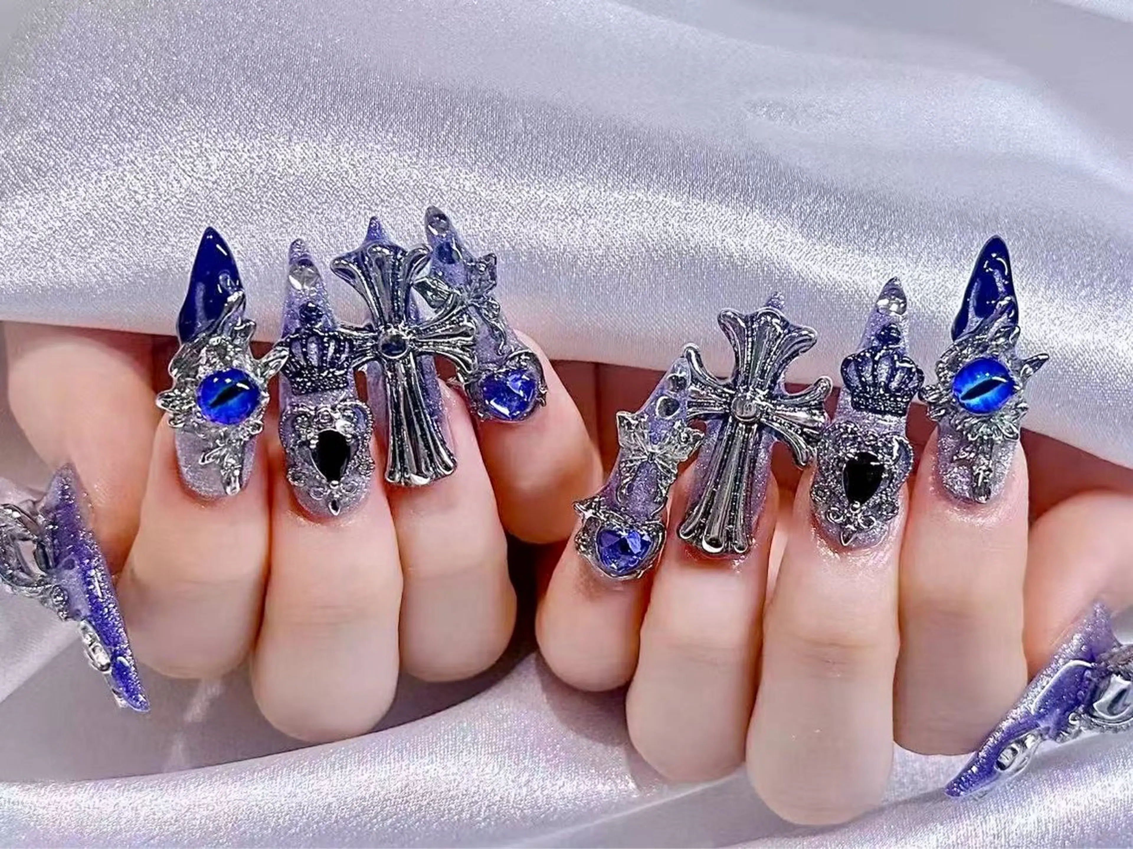 ネイル リン リンのネイルデザイン