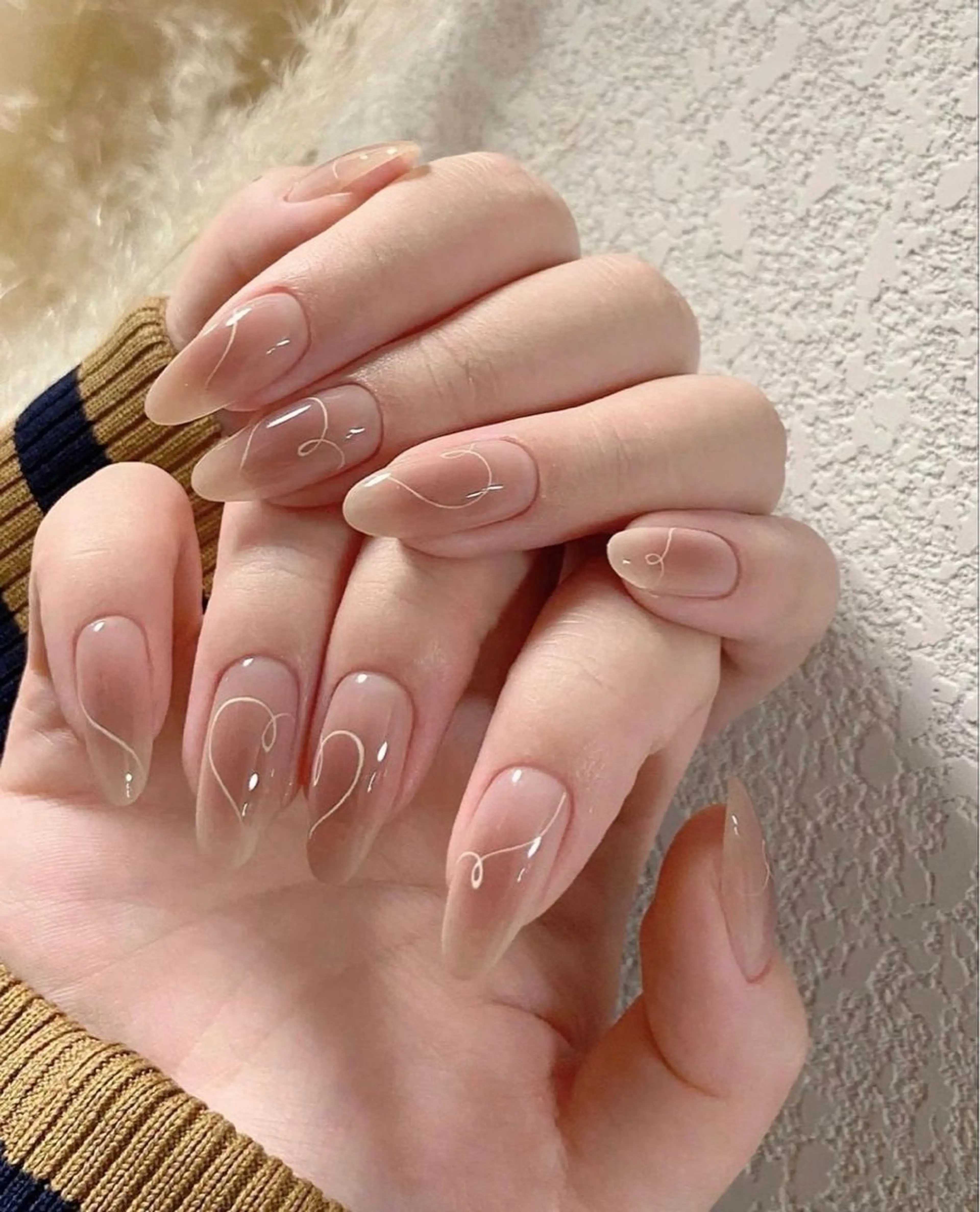 ネイル アートネイル フレンチネイル ジェルネイル グラデーション ラメ(グリッター) ハンドネイル ハンドケア Nova Nail Nambaのネイルデザイン