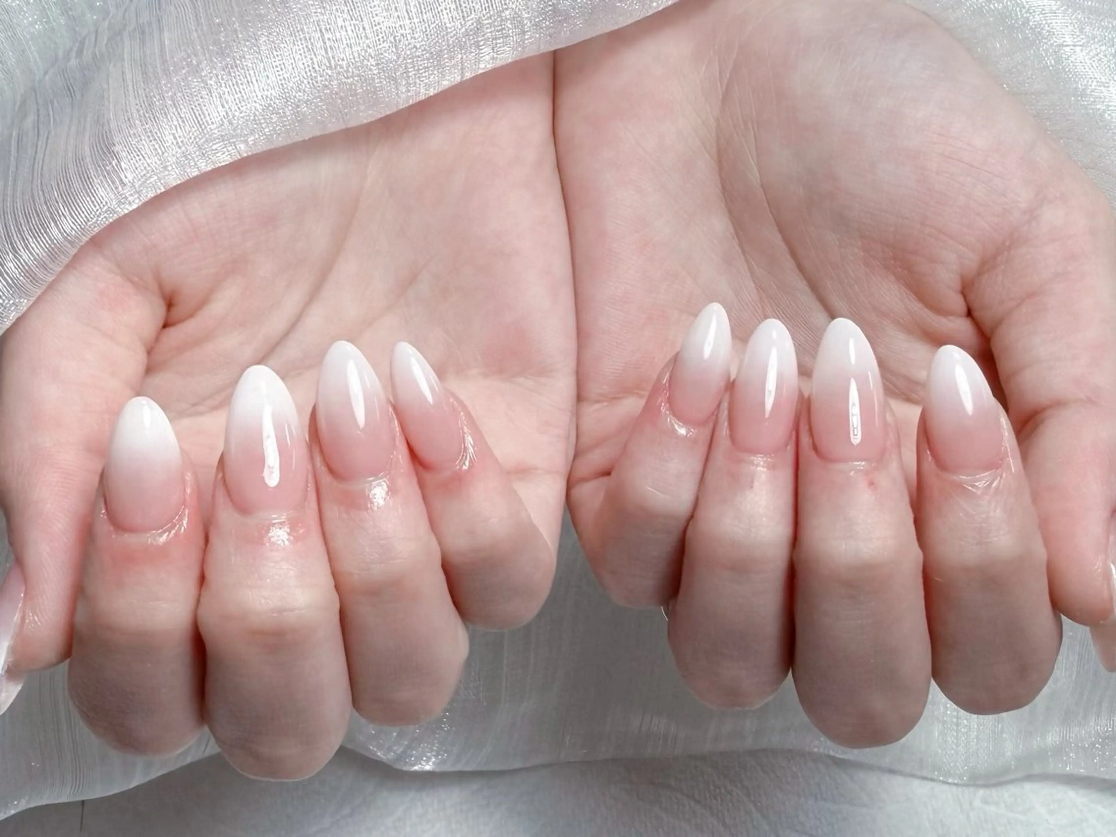 ネイル 長さ出し フレンチネイル グラデーション マグネットネイル マグネットフレンチ ハンドネイル ハンドケア ⭐️Dreamy Nail⭐️のネイルデザイン