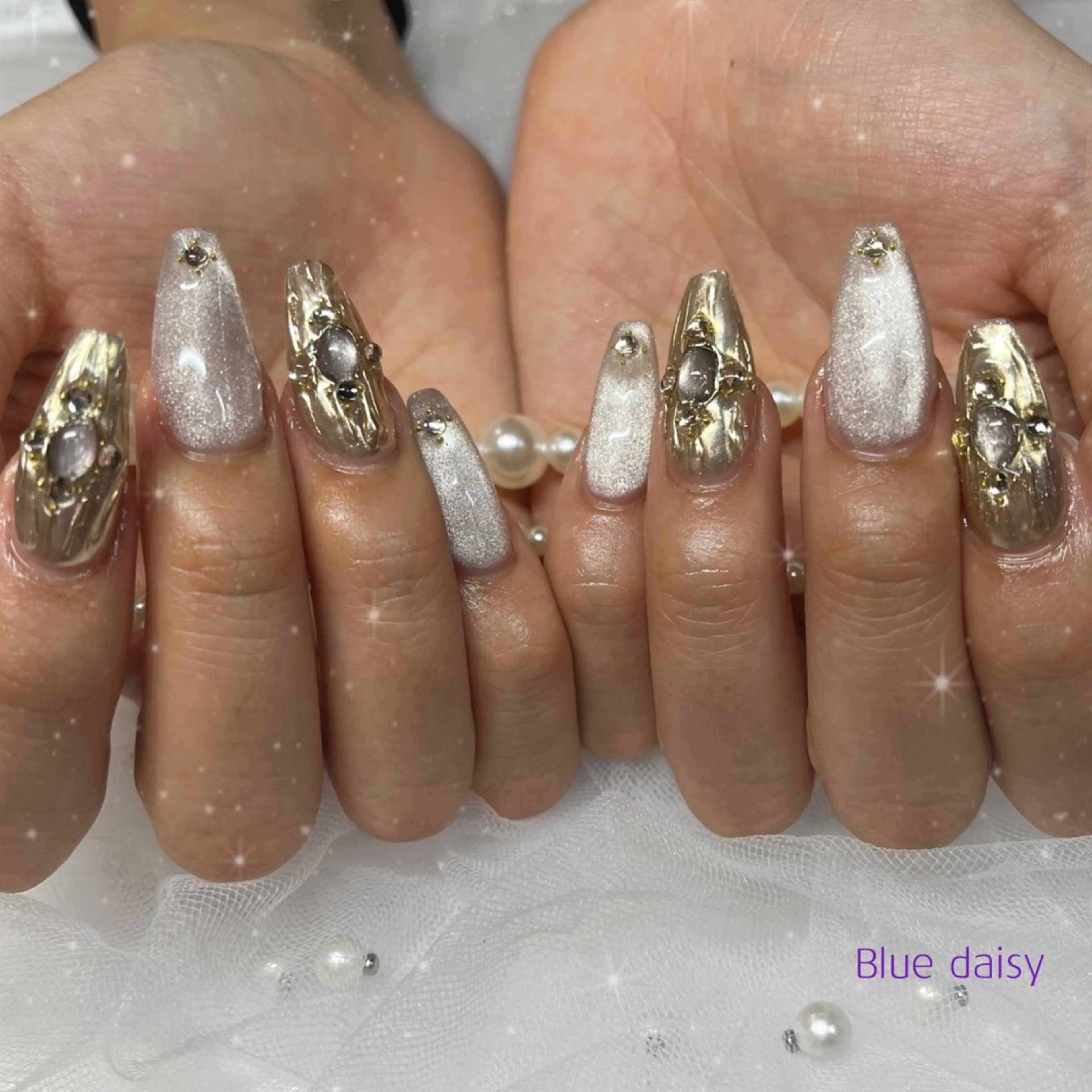 ネイル マグネットネイル ミラーネイル ハンドネイル ブルーデイジー栄本店所属・BlueDaisy 栄本店のネイルデザイン
