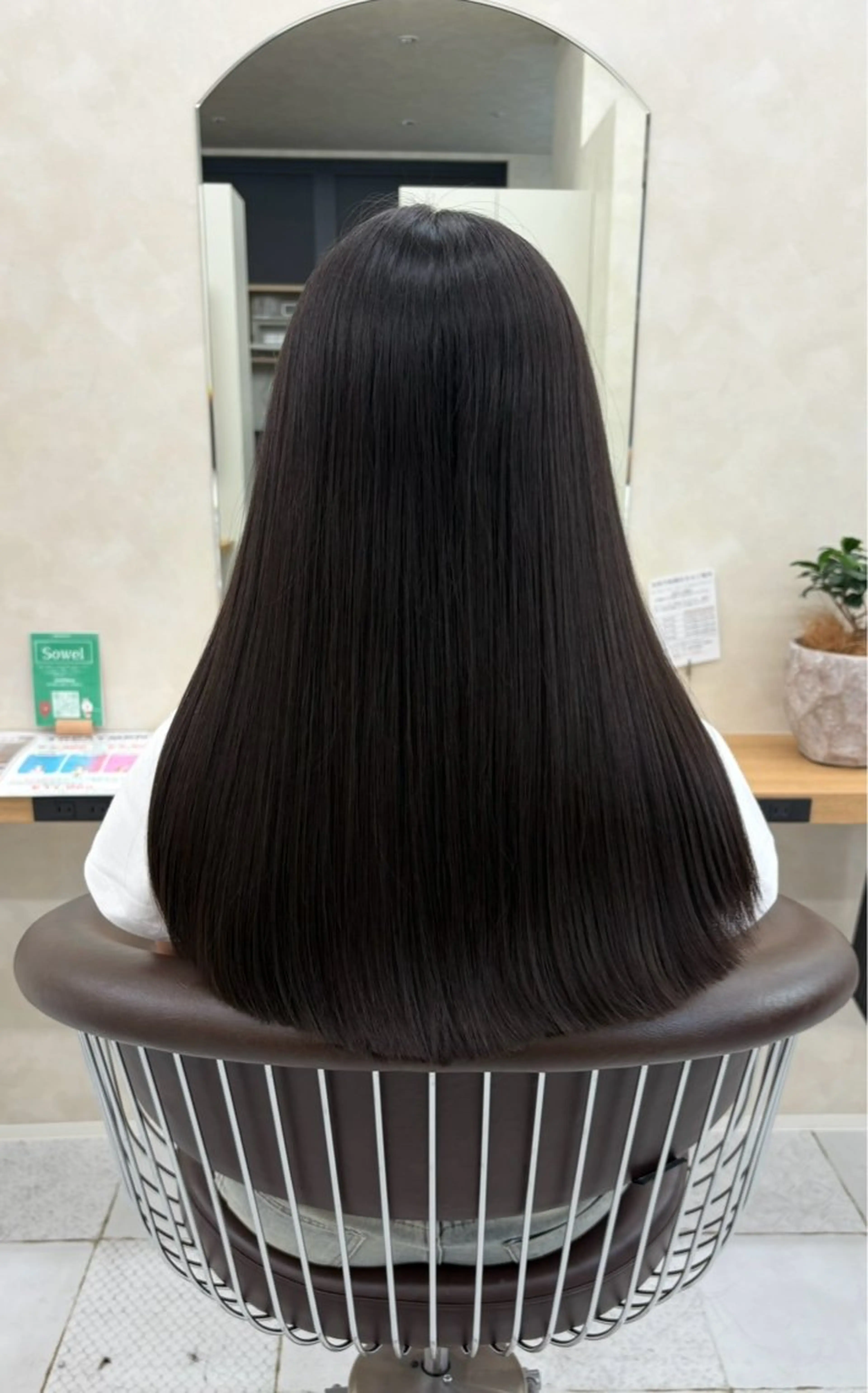 ロング カット トリートメント 外人風ハイライト/ グレージュカラーのヘアスタイル
