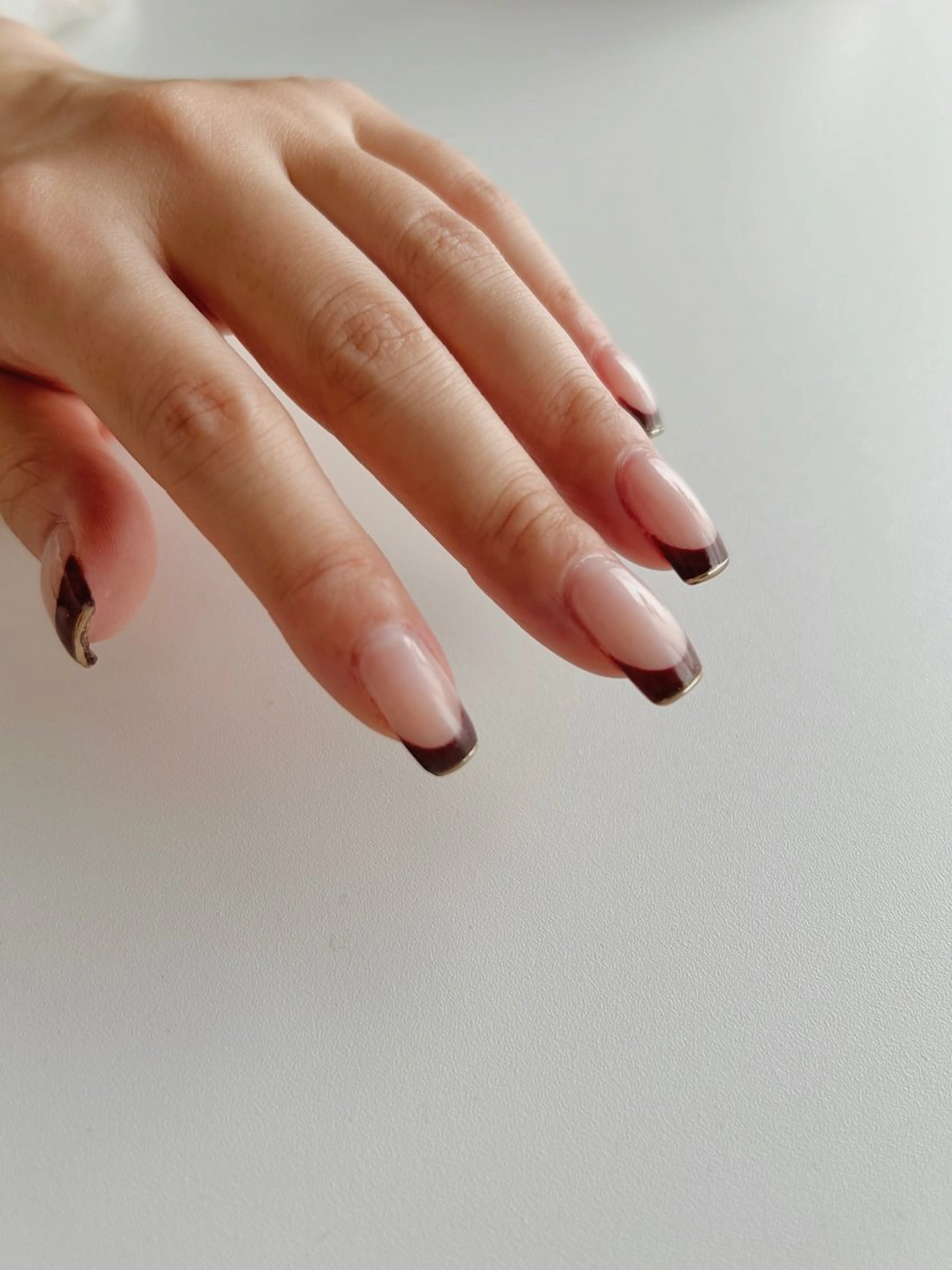 ネイル フレンチネイル ミラーネイル ハンドネイル Lull ネイル/ HBL/ハンドケアのネイルデザイン