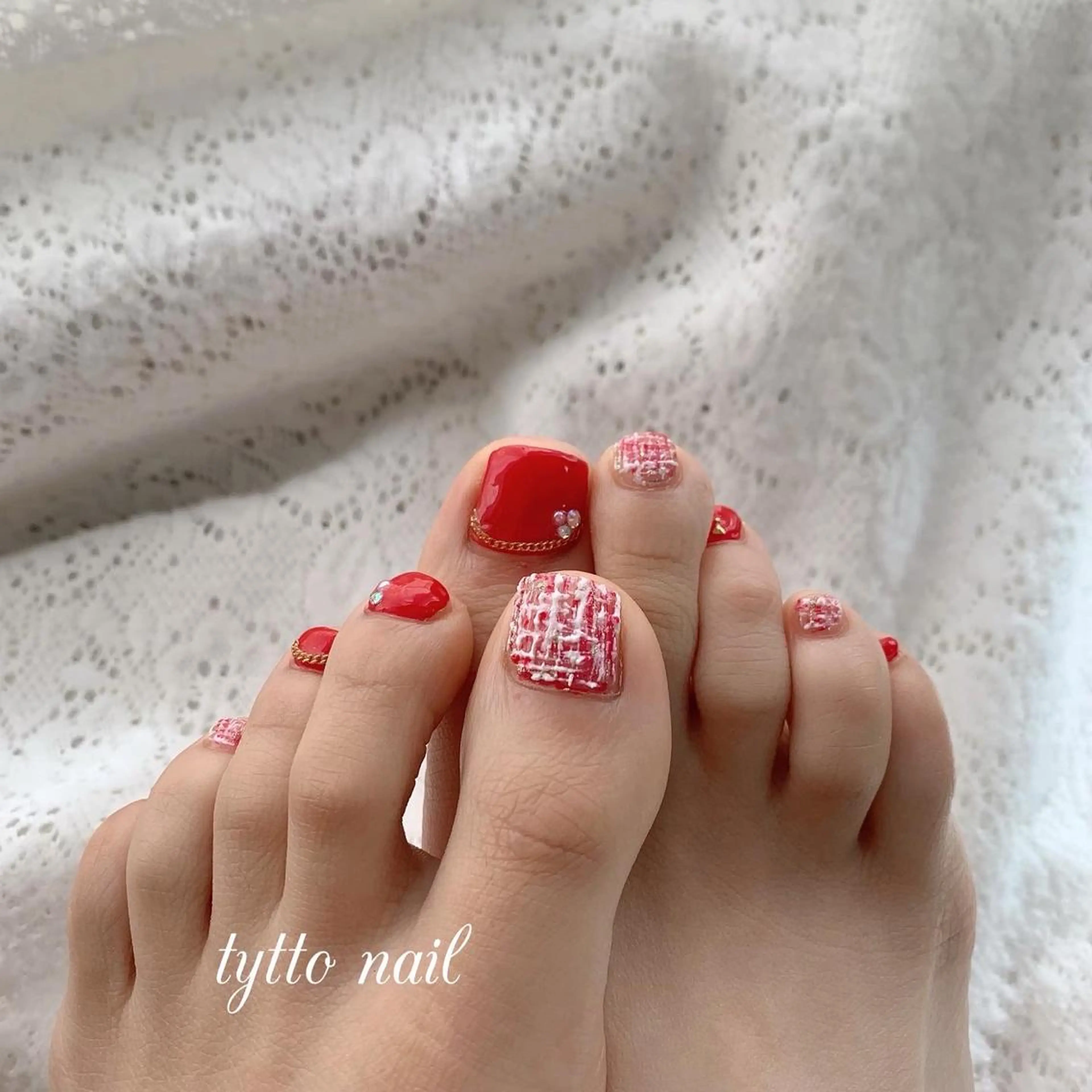 ネイル フットネイル 韓国ネイル ラメ(グリッター) 赤色 ツイードネイル フットネイル tytto nail ❤︎‪‪eri‪‪のネイルデザイン