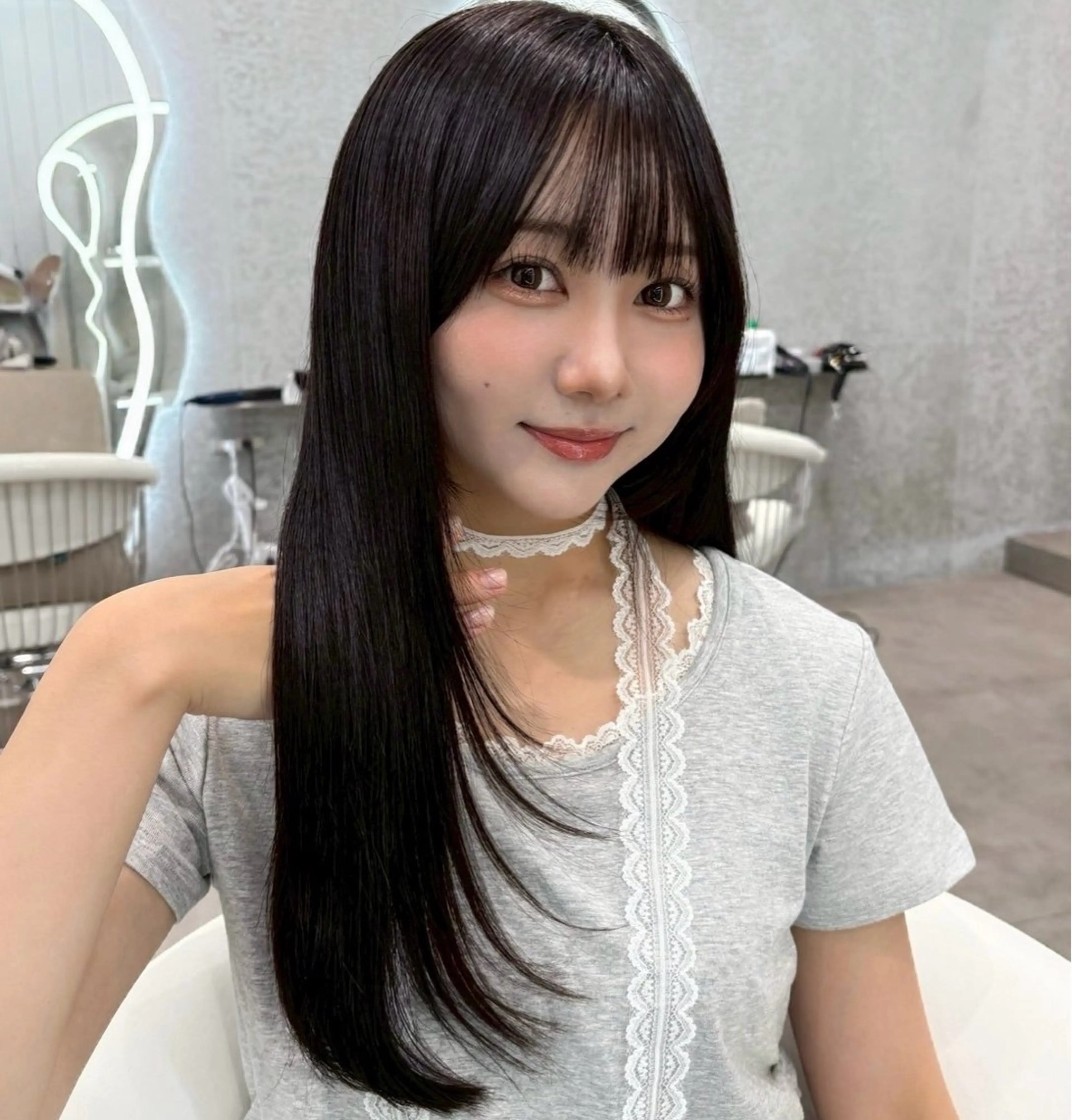 ロング 切りっぱなしボブ ボブ 顔周りカット ハッシュカット ハイレイヤー カット ヘアカラー 縮毛矯正 浦和/髪質改善/ボブ 縮毛矯正/大和田拓夢のヘアスタイル