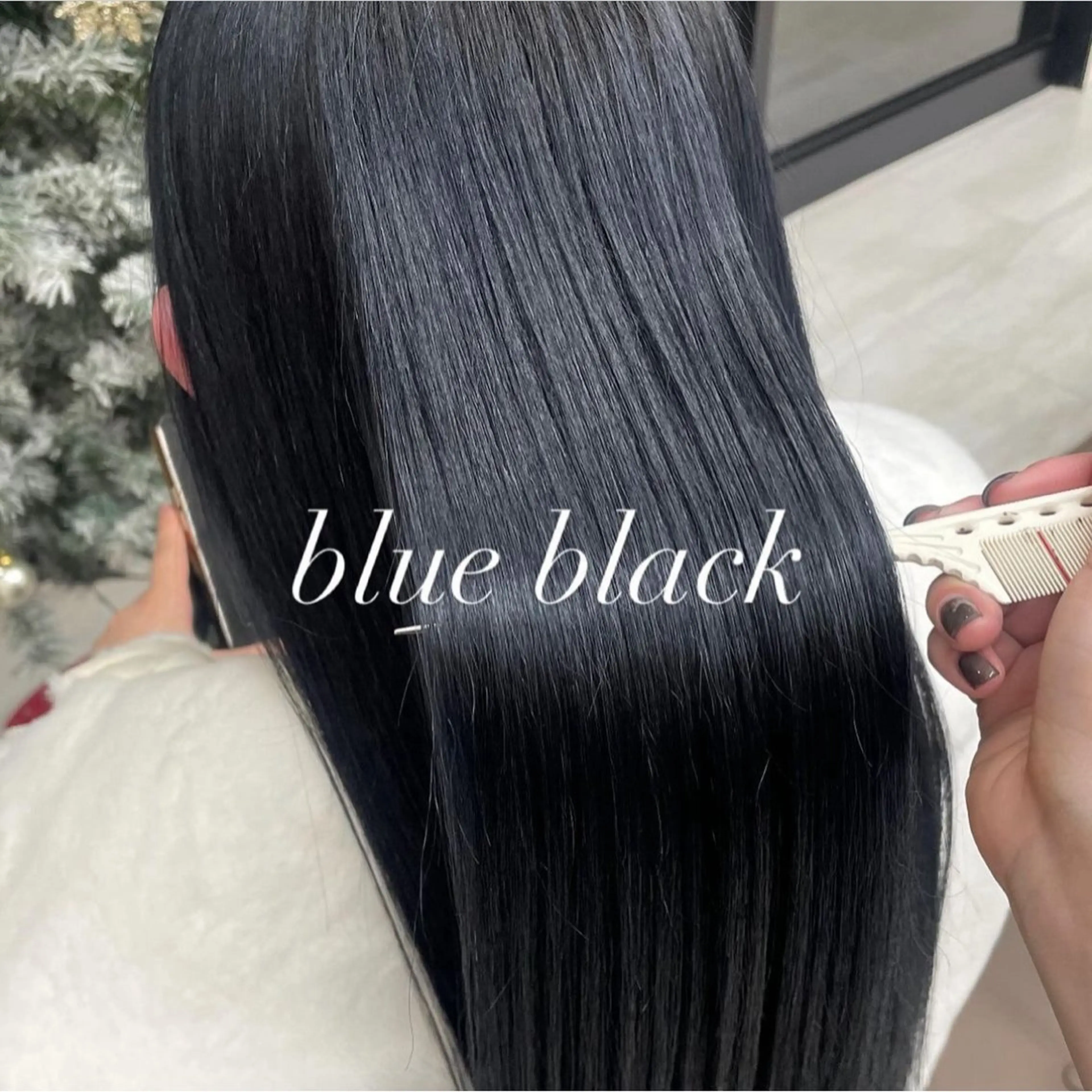 カラー 黒髪 ブリーチ ブルーカラー ブルーブラック 髪質改善 松原香乃/レイヤー /シールエクステのヘアスタイル