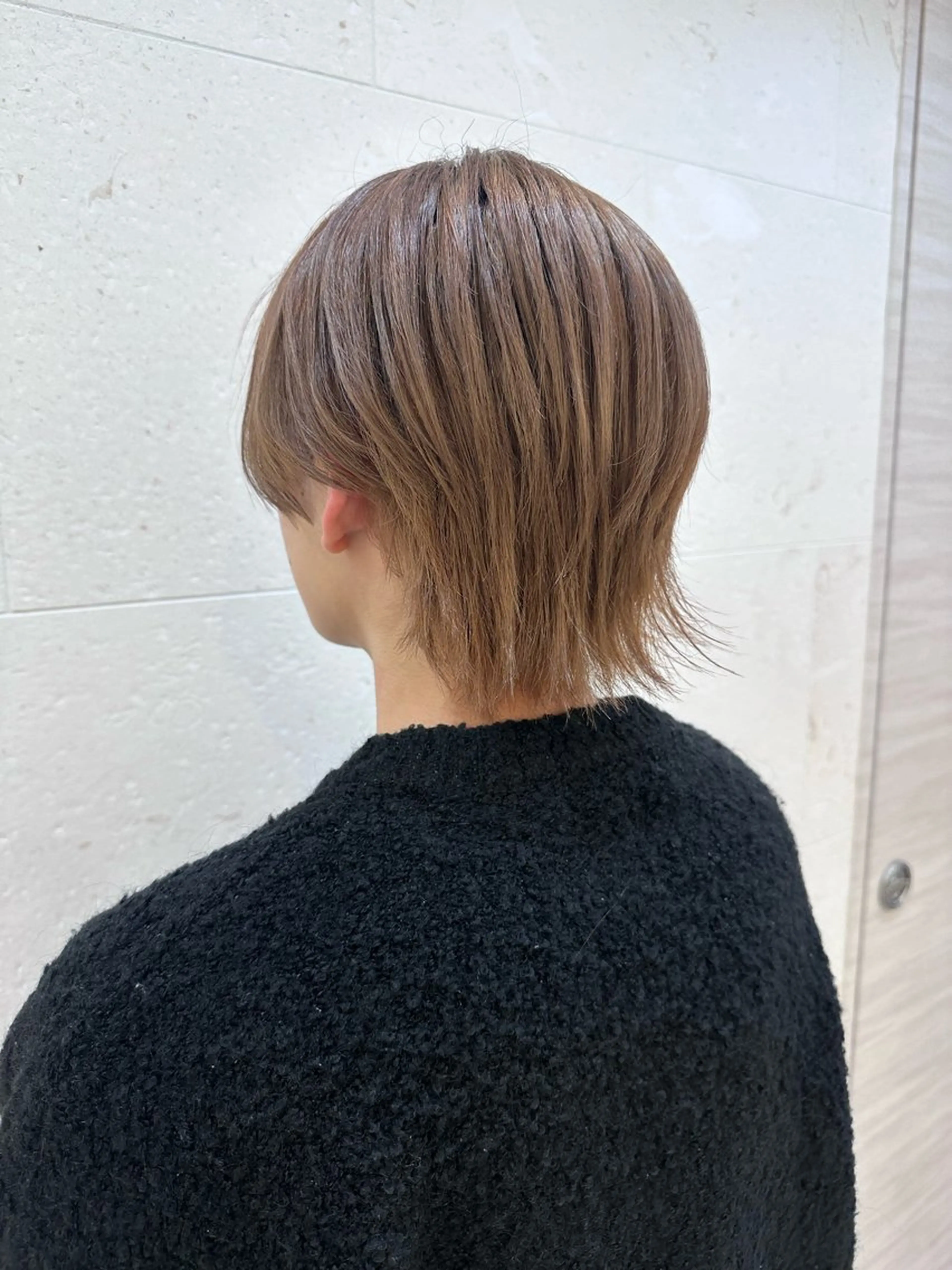 ミディアム カラー メンズ メンズブリーチ ブリーチ 安田 柚月のヘアスタイル