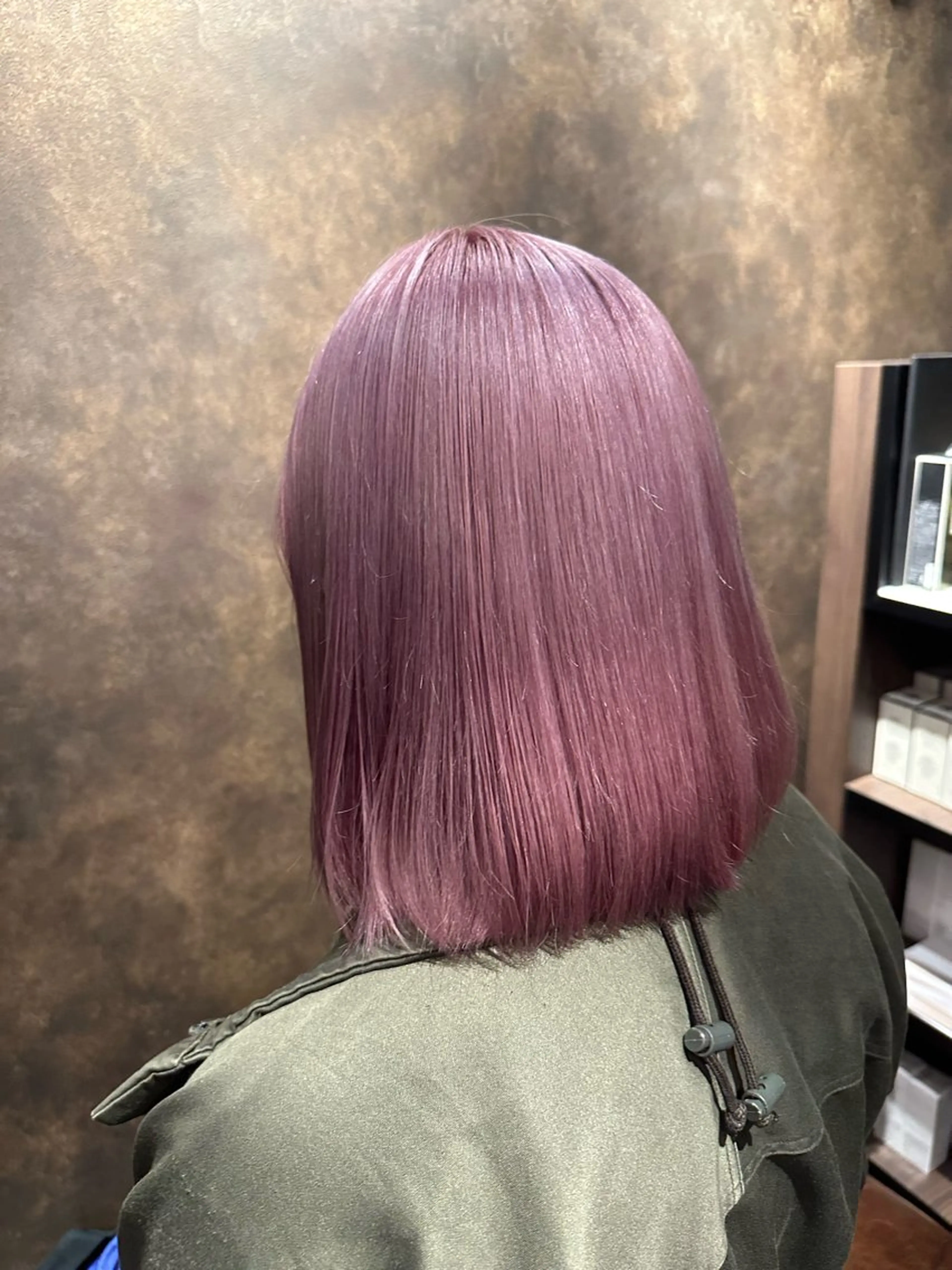 ミディアム ヘアカラー トリートメント 齊藤政太 顔周り カット 透明感カラーのヘアスタイル