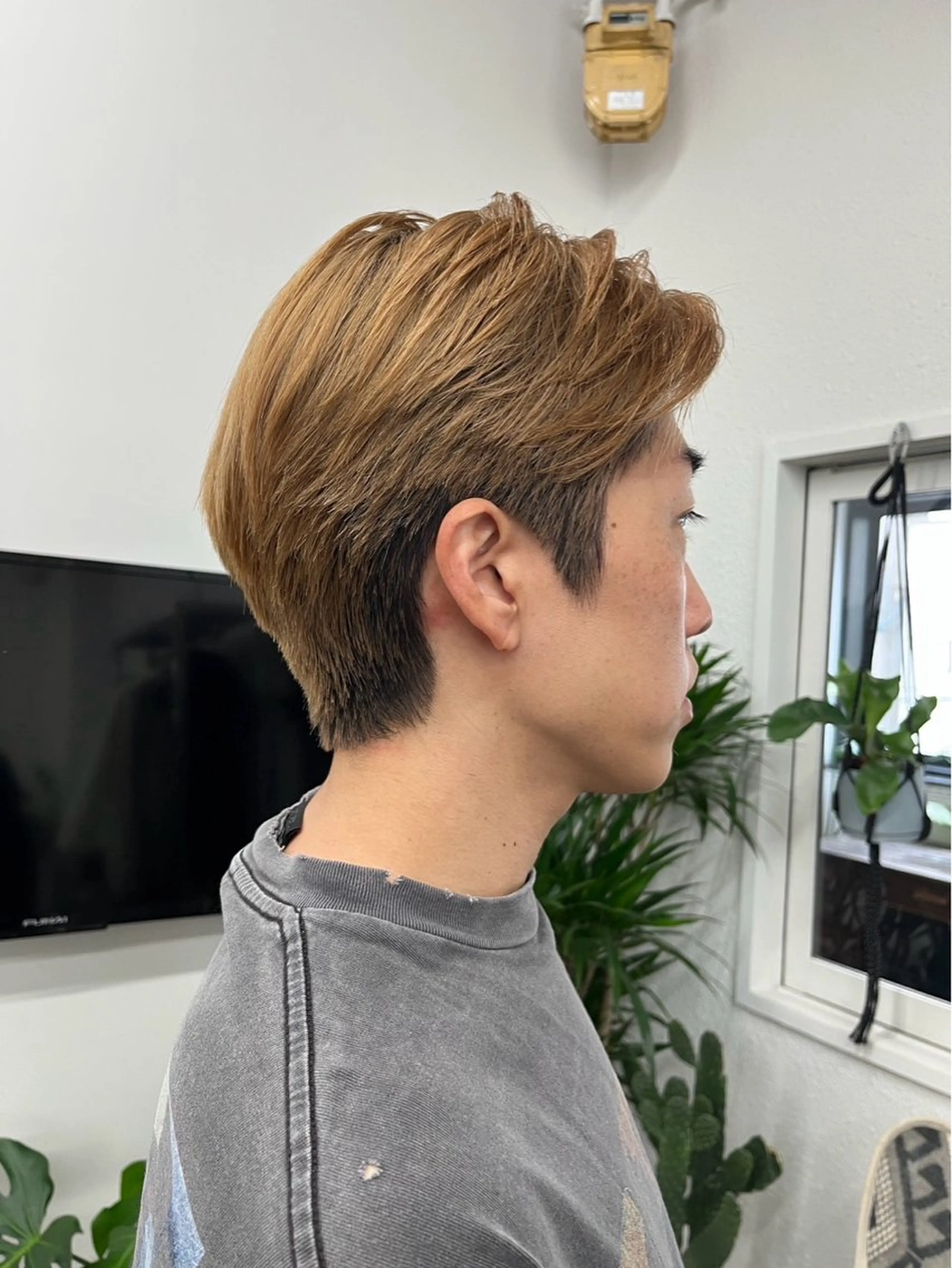 ミディアム メンズ カット ヘアカラー BOW【ボウ】所属・メンズパーマ/本町/ 心斎橋/Takumiのヘアスタイル