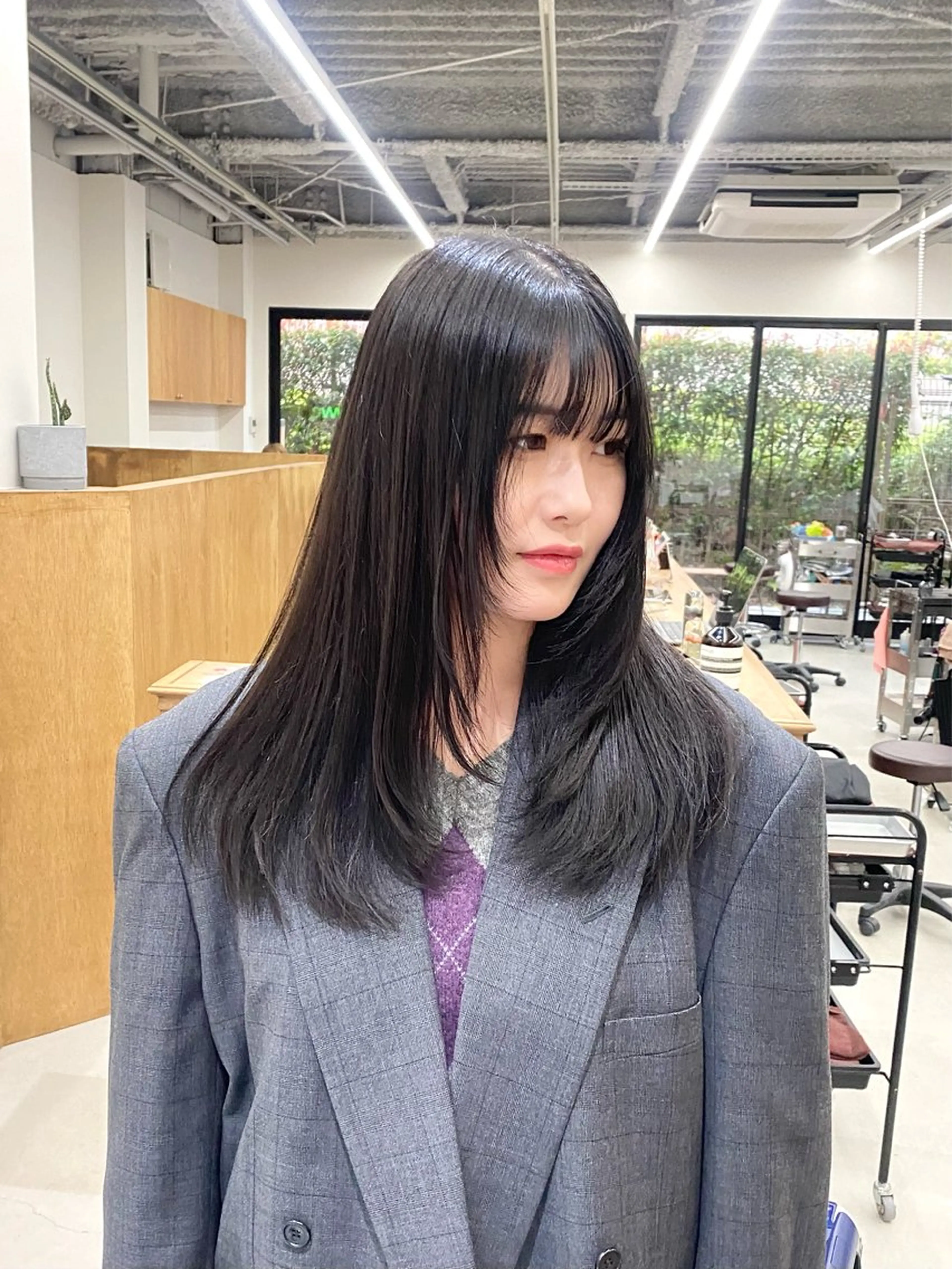 セミロング カラー ヘアアレンジ 黒髪 レイヤーカット カット ヘアカラー トリートメント ハル🌸柔色/ ブリーチなし/艶髪のヘアスタイル