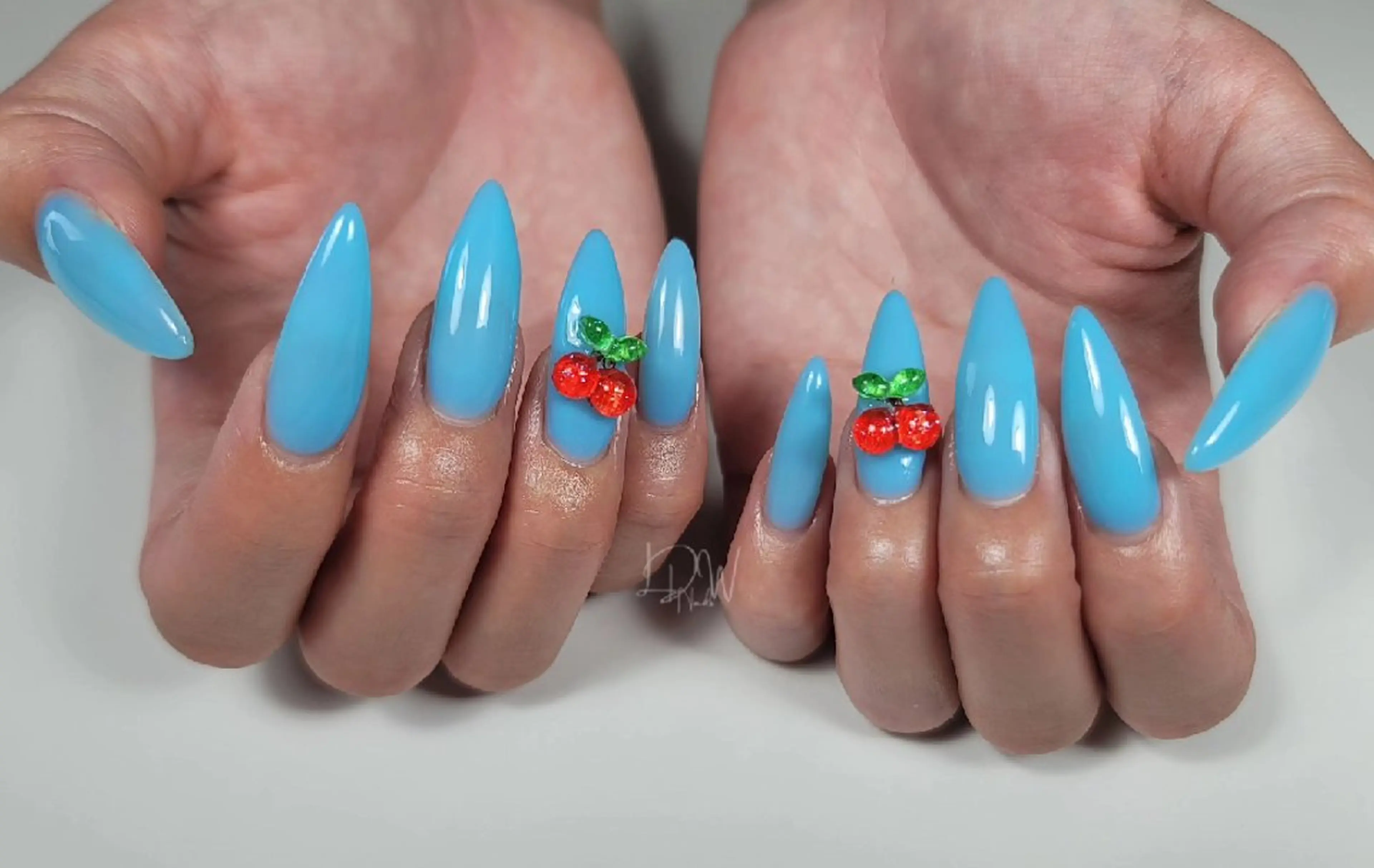 ネイル ハンドネイル ハンドケア Nails_l.d.w所属・nails_ l.d.wのネイルデザイン