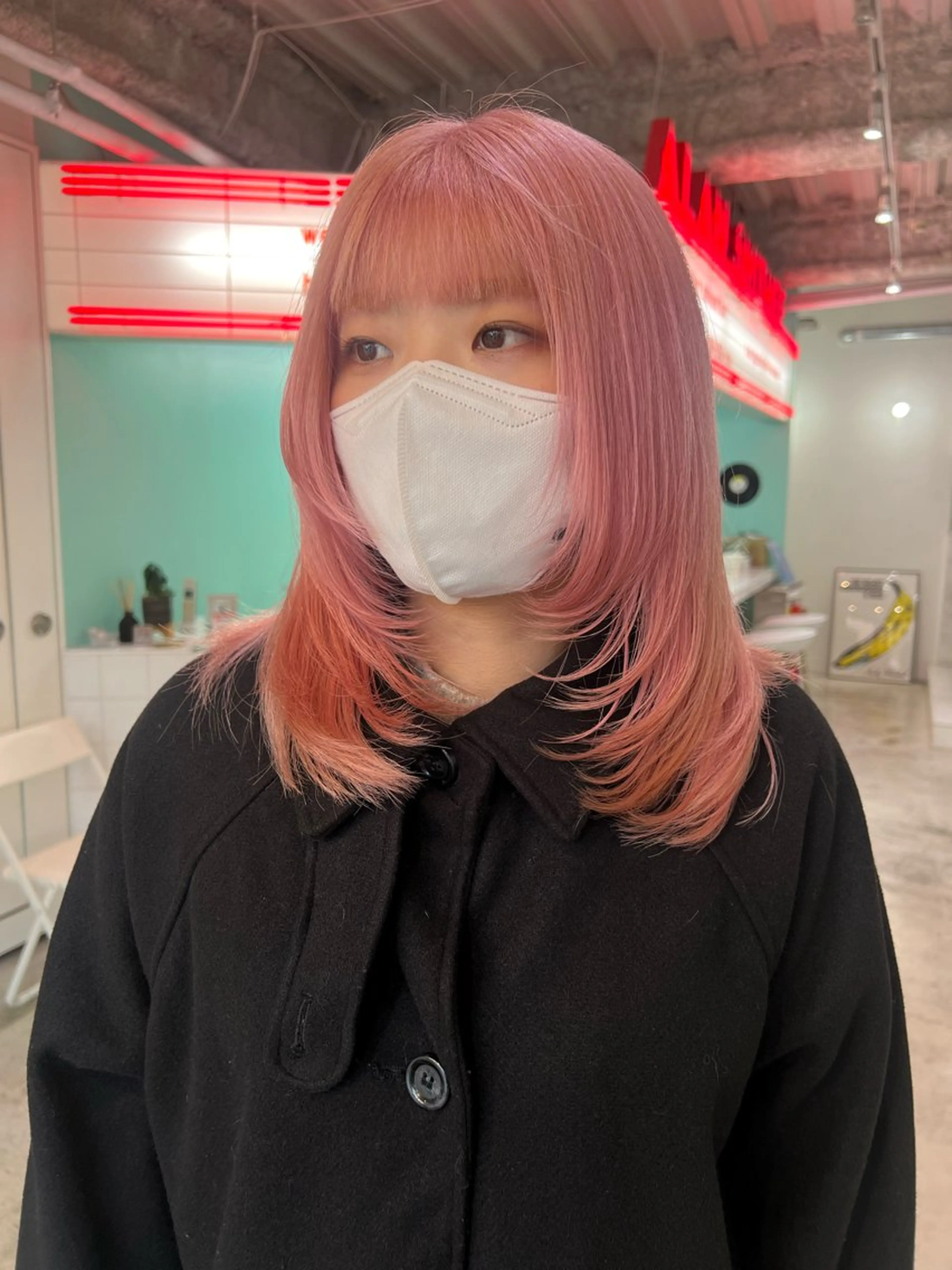 ミディアム カット ヘアカラー 💥ウルフカット デザインあんな💥のヘアスタイル
