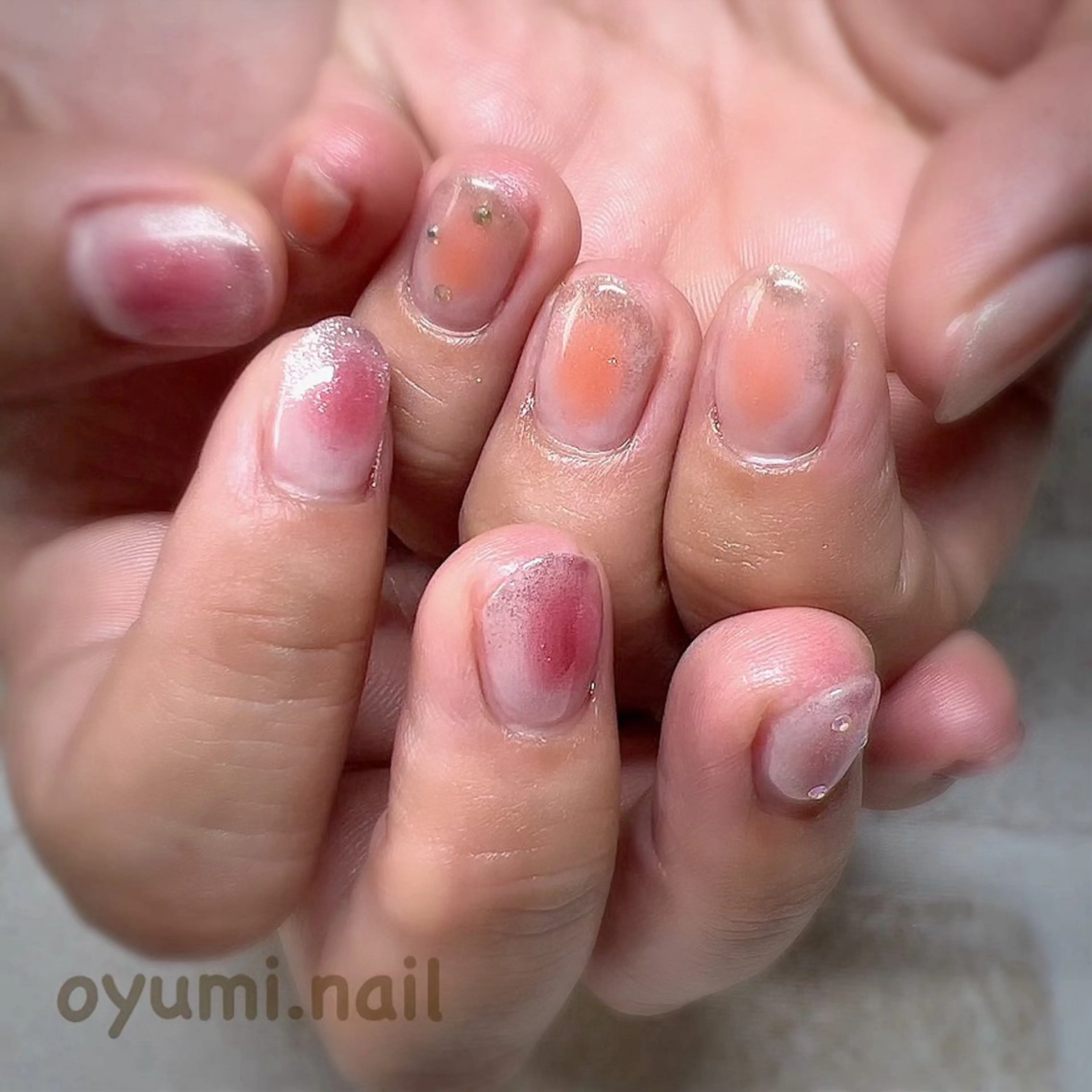 ネイル チークネイル ハンドネイル takanashi yumiのネイルデザイン