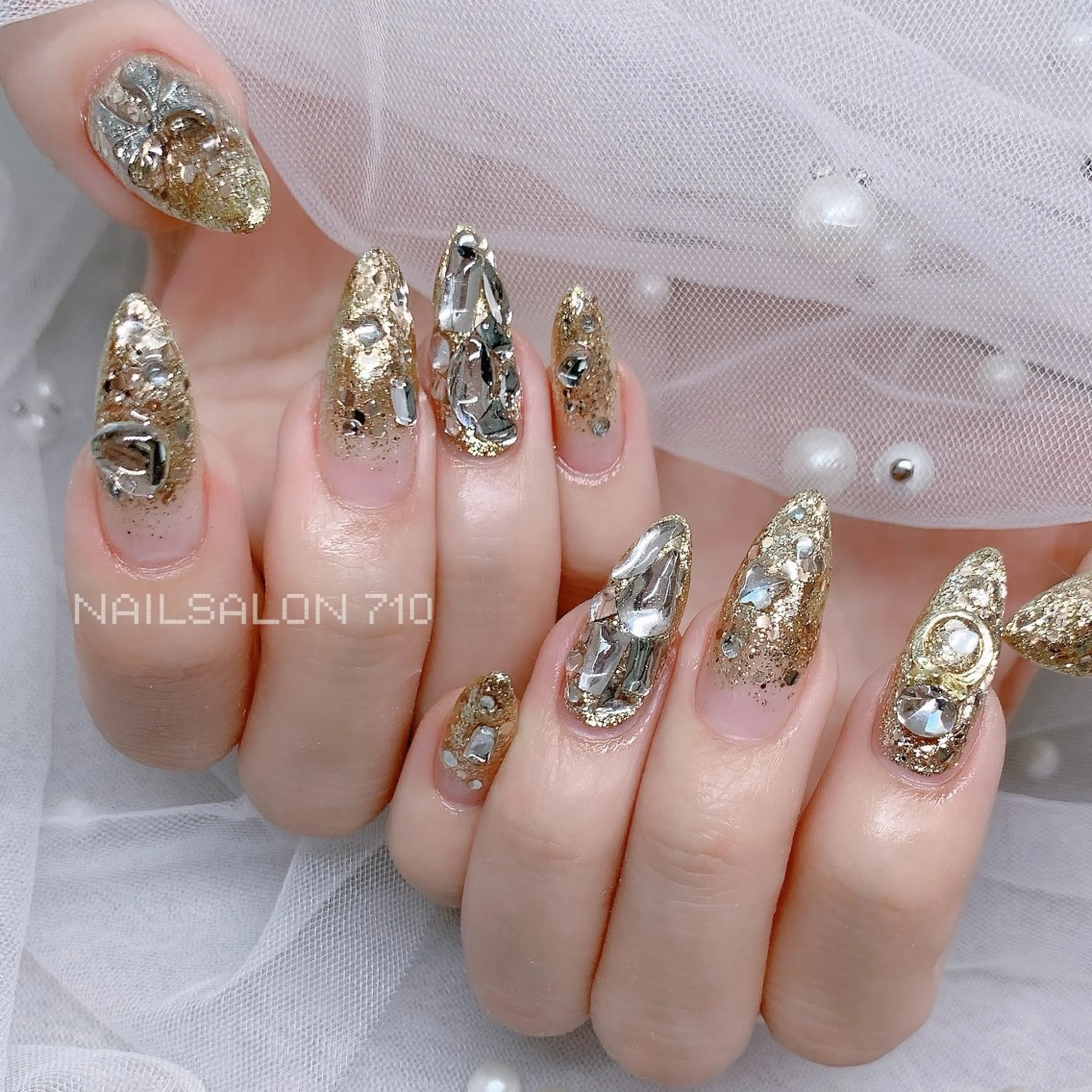 ネイル ハンドネイル フットネイル ナナイチゼロ I.Naoのネイルデザイン