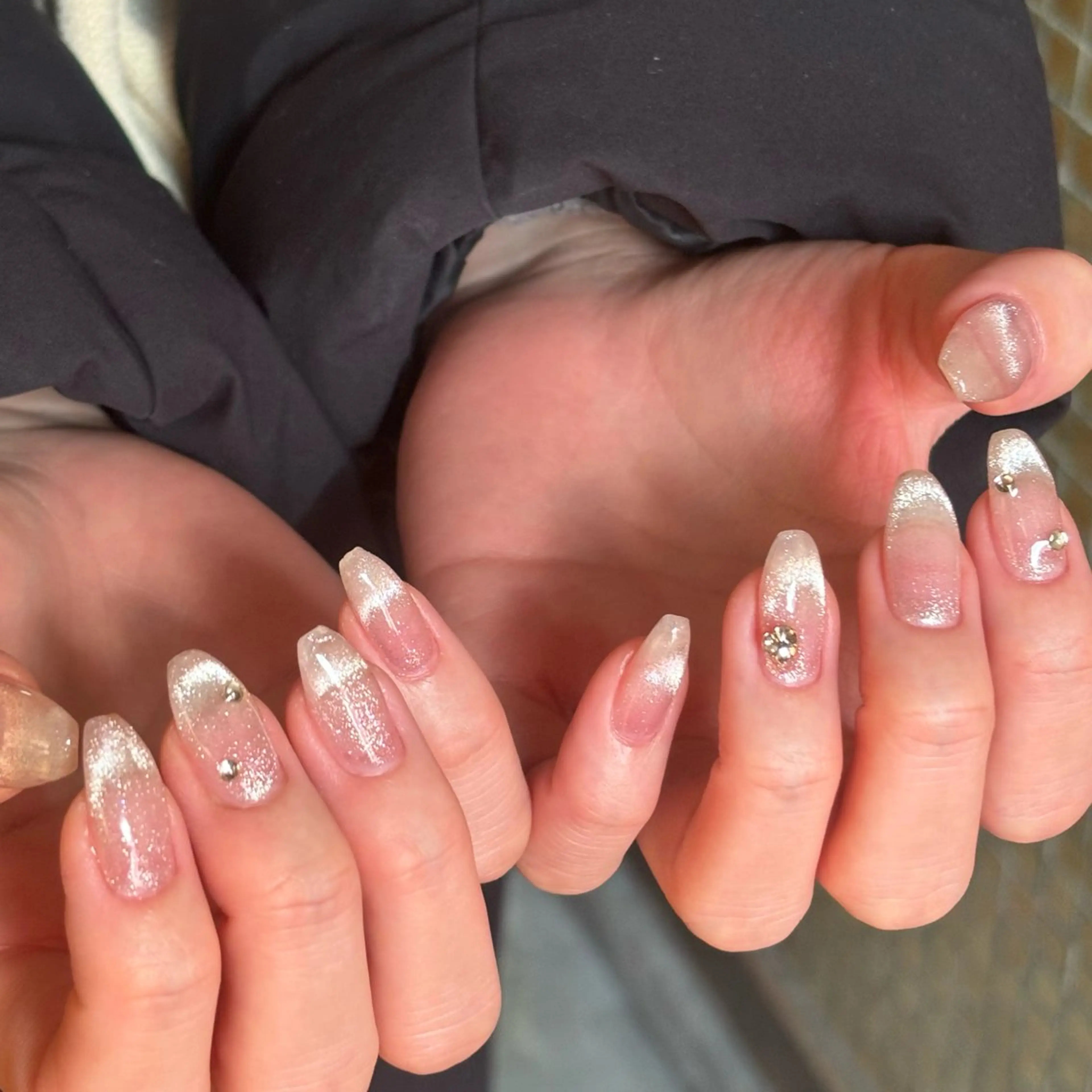 ネイル マグネットネイル ハンドネイル Loêmy所属・Loémy airiのネイルデザイン