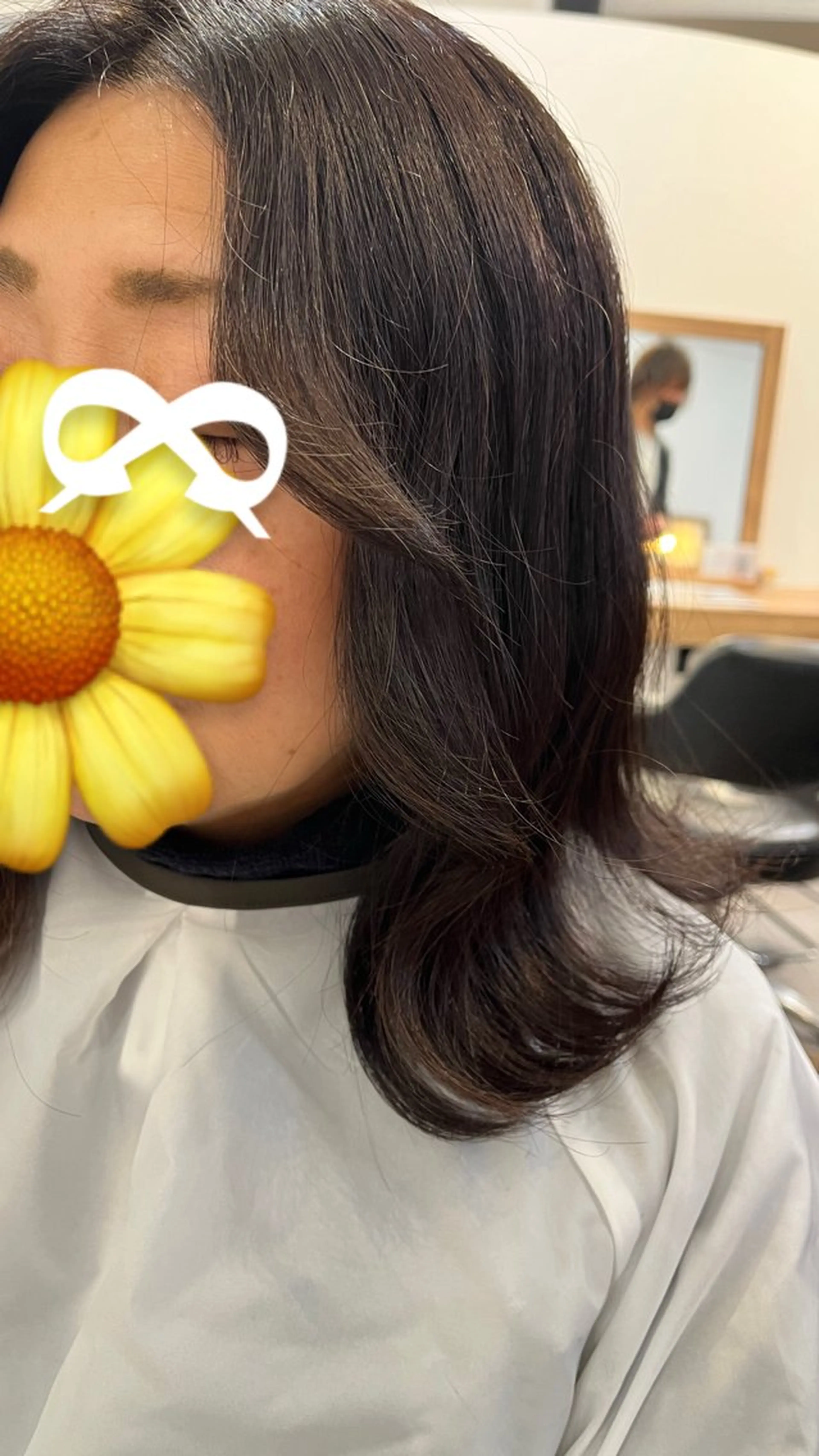 カラー 黒川 綾音のヘアスタイル