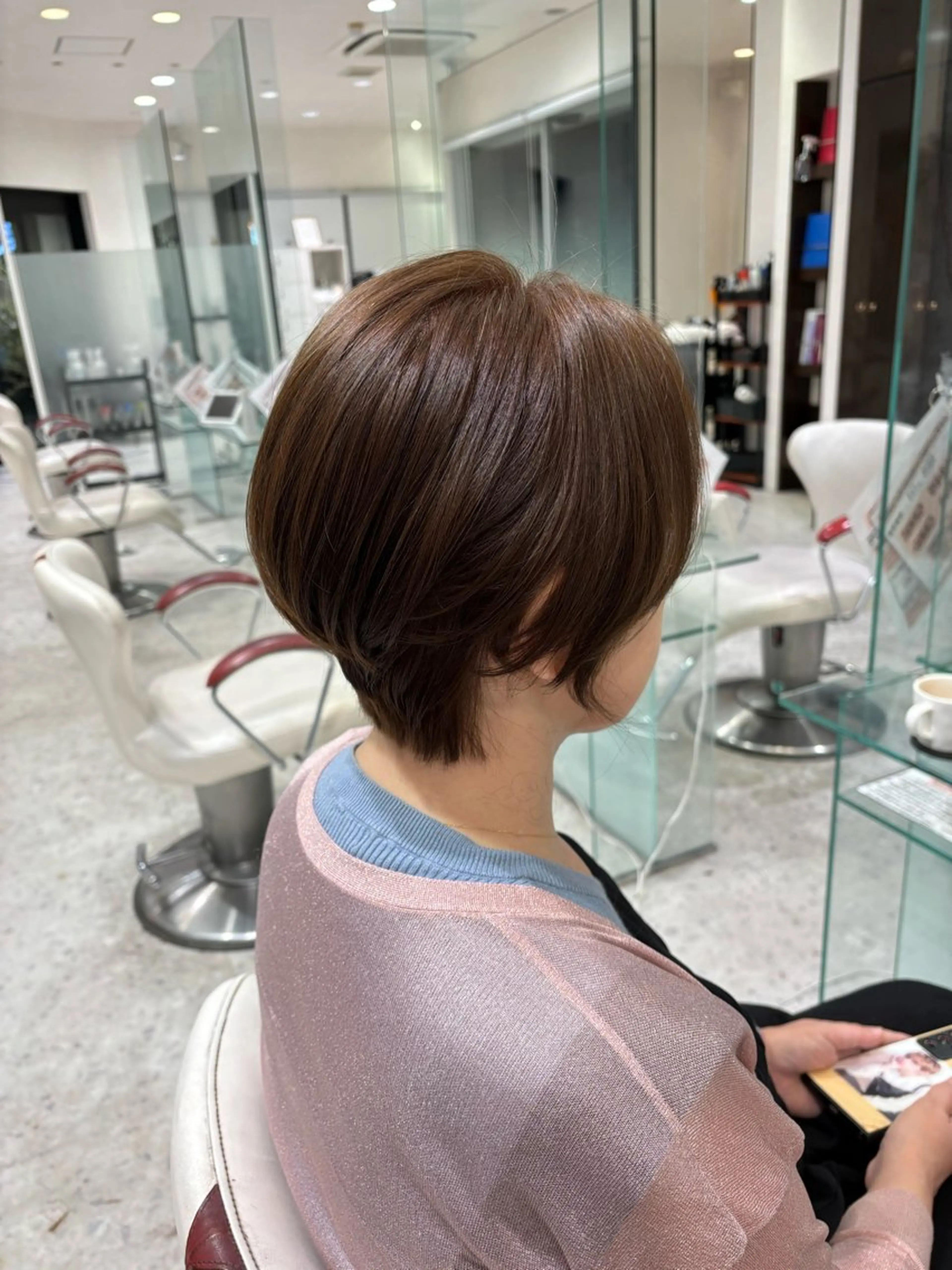 ショート カラー 山田 梨央のヘアスタイル