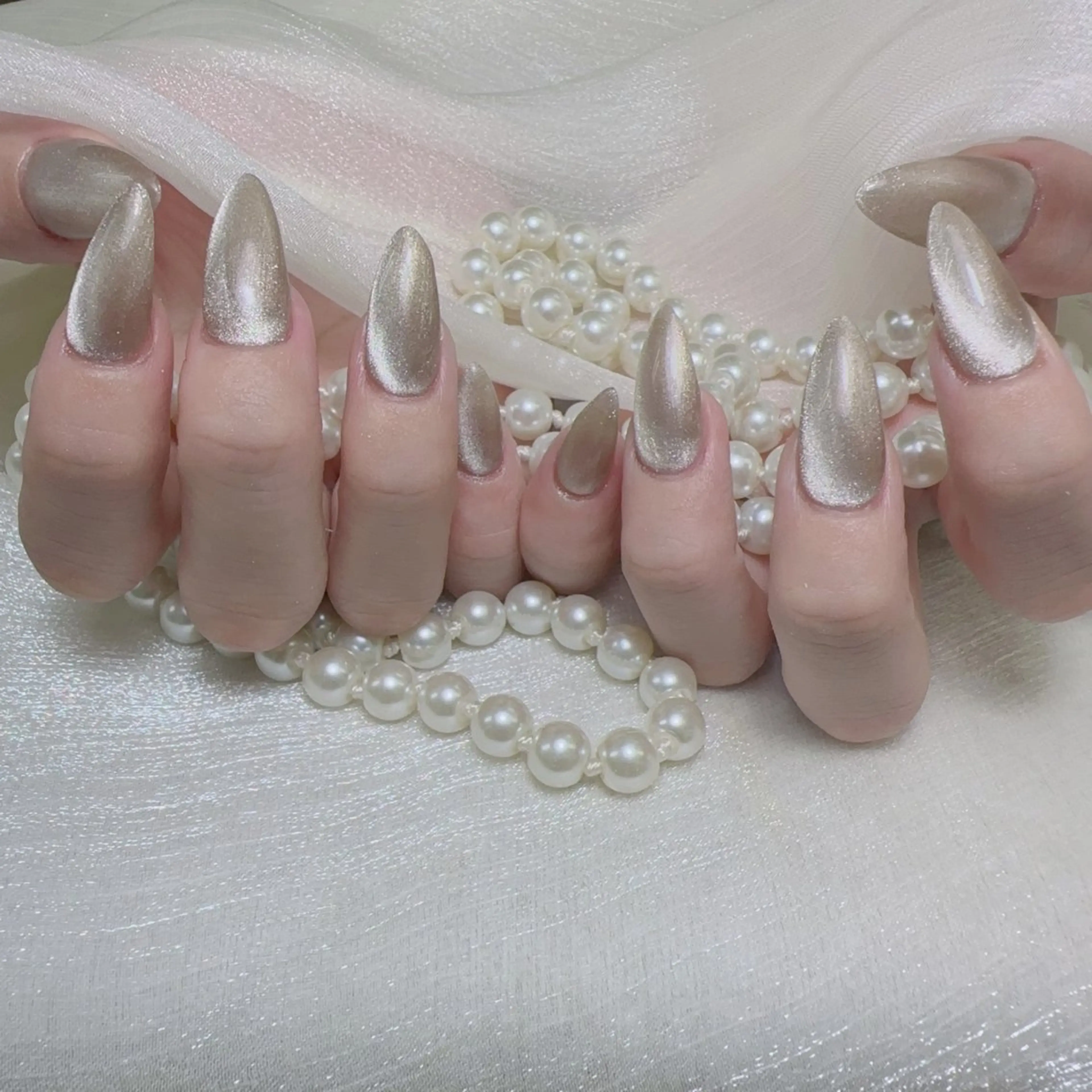 ネイル ハンドネイル ハンドケア BuBu Nail渋谷道玄坂のネイルデザイン
