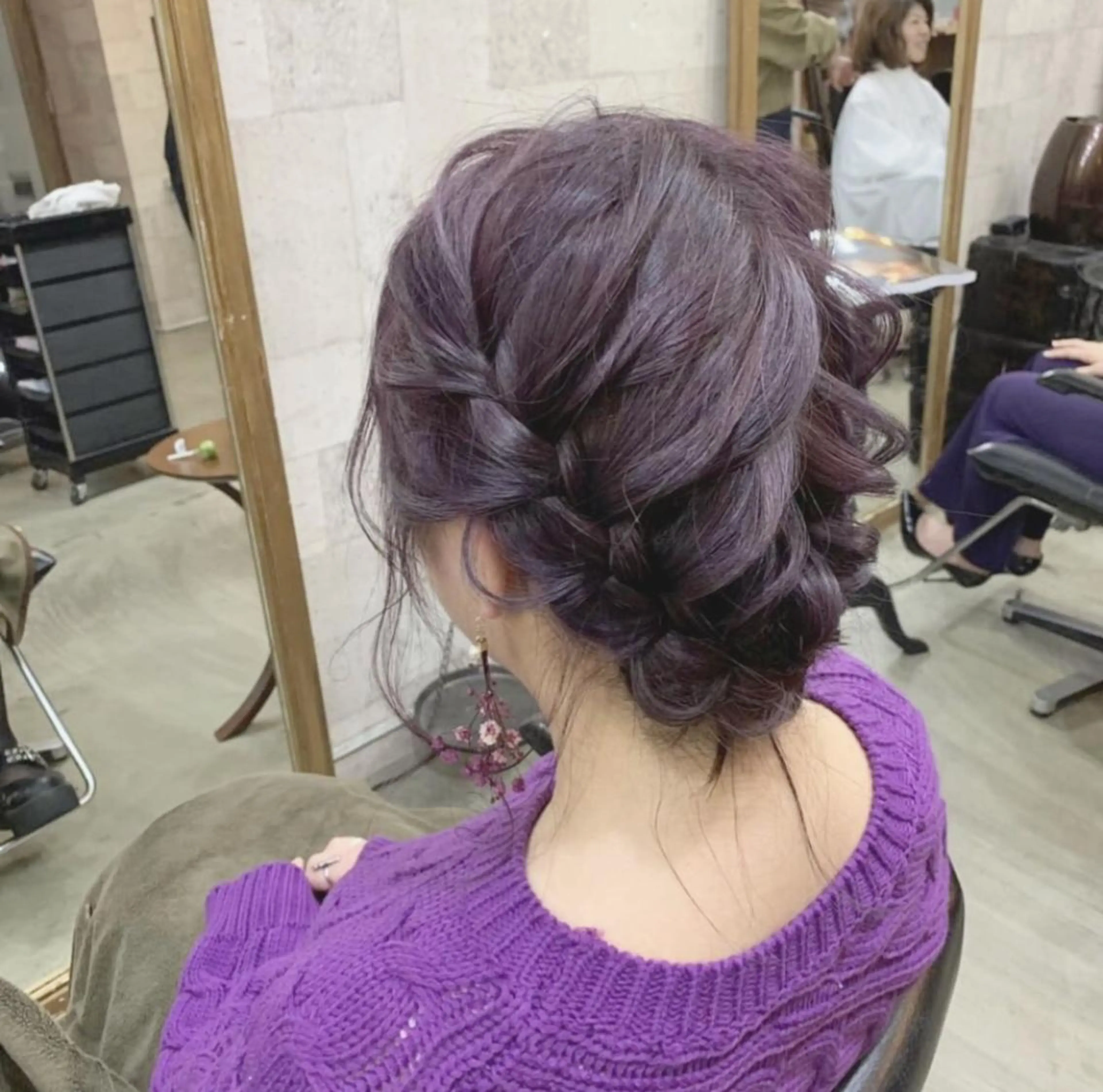 セミロング カラー ヘアアレンジ ピンクカラー ピンクパープル パープルカラー autre所属・大久保 ひでなりのヘアスタイル